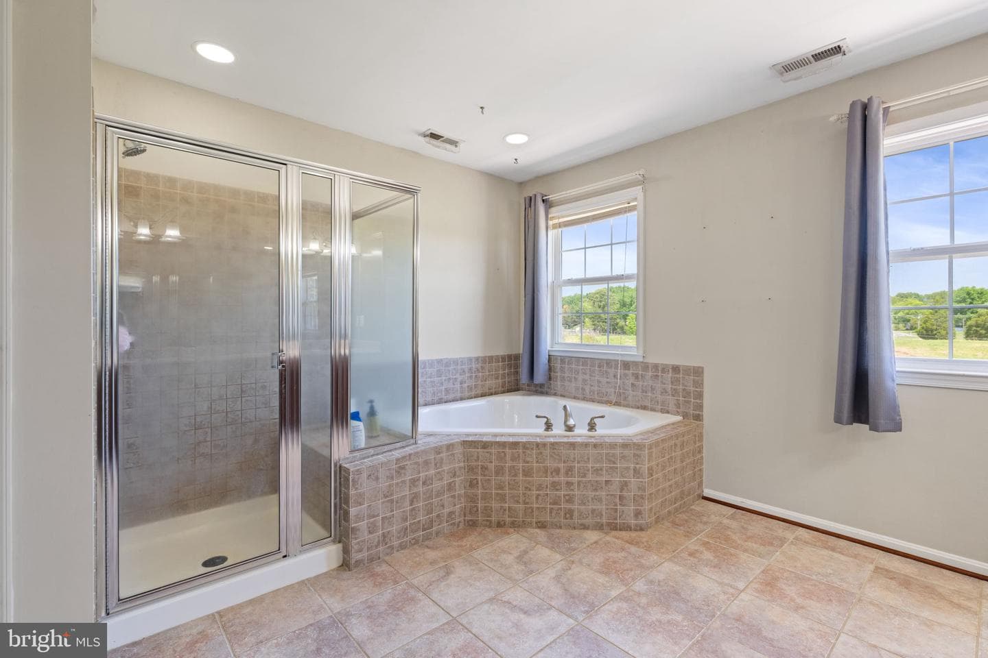 2076 Percheron Drive photo 35