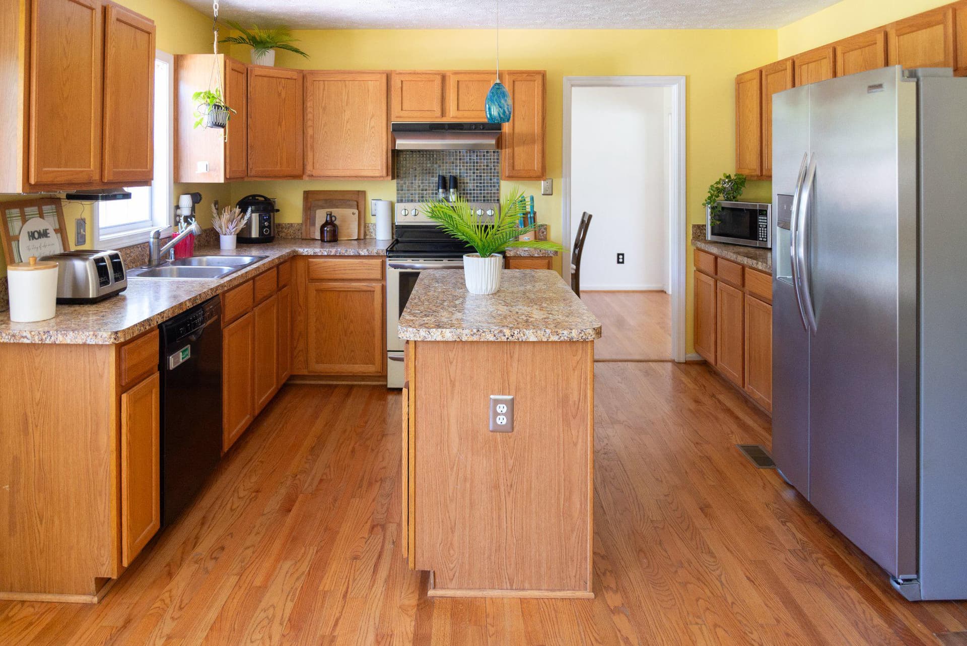 9835 Mohawk Drive photo 6