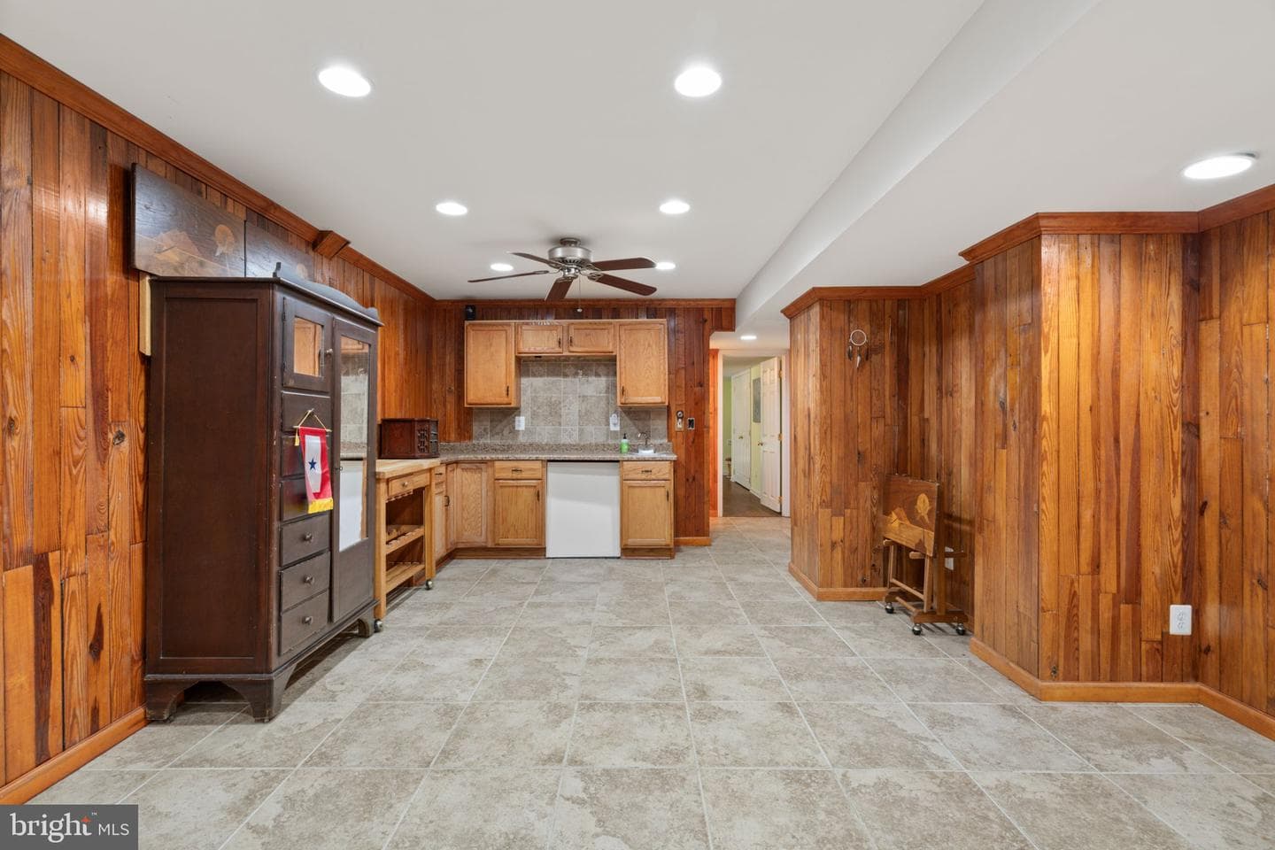 14760 Peach Tree Lane photo 40
