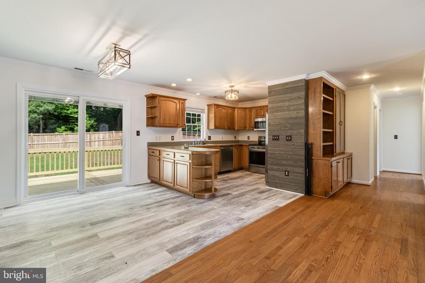 14479 Round Hill Road photo 11