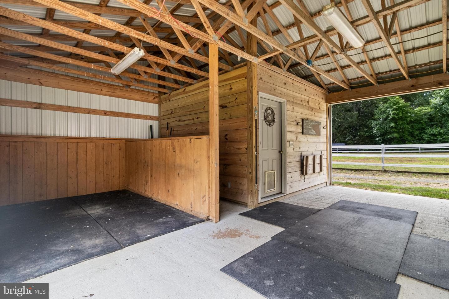 14479 Round Hill Road photo 50