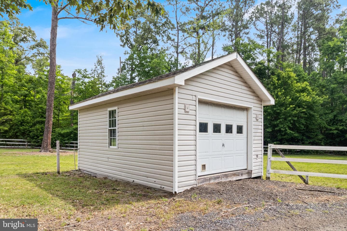 14479 Round Hill Road photo 52