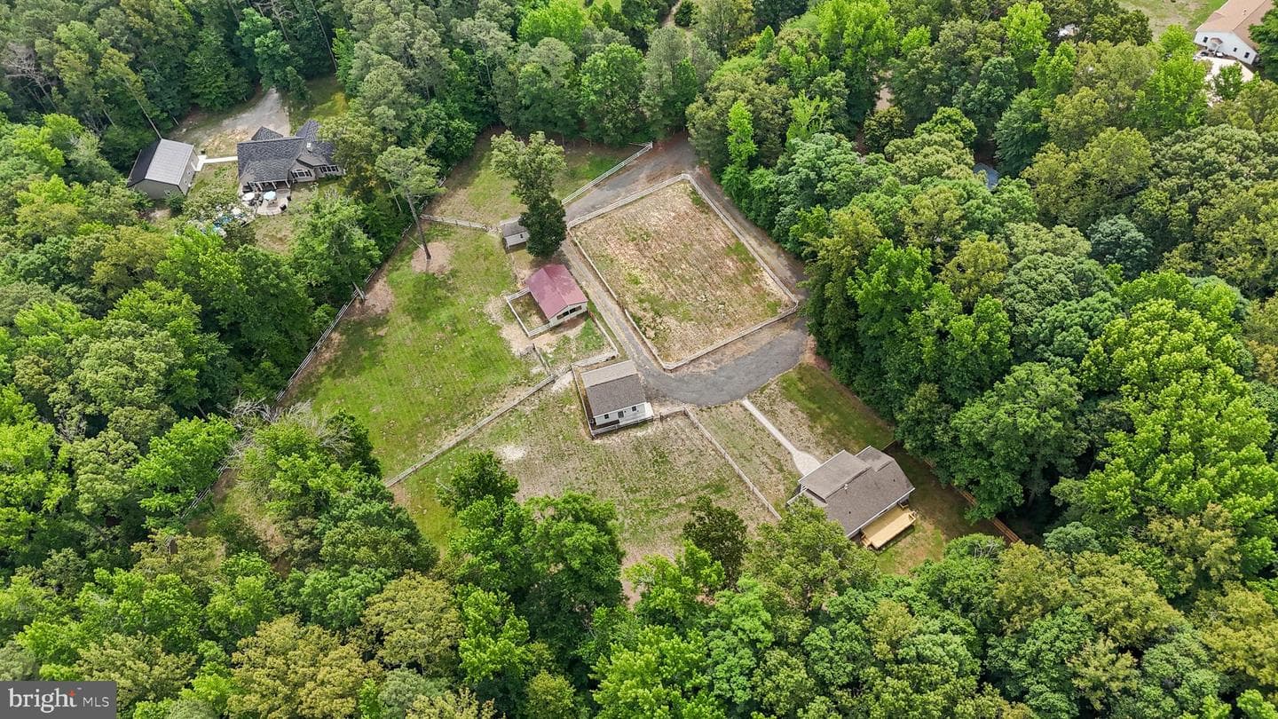 14479 Round Hill Road photo 63