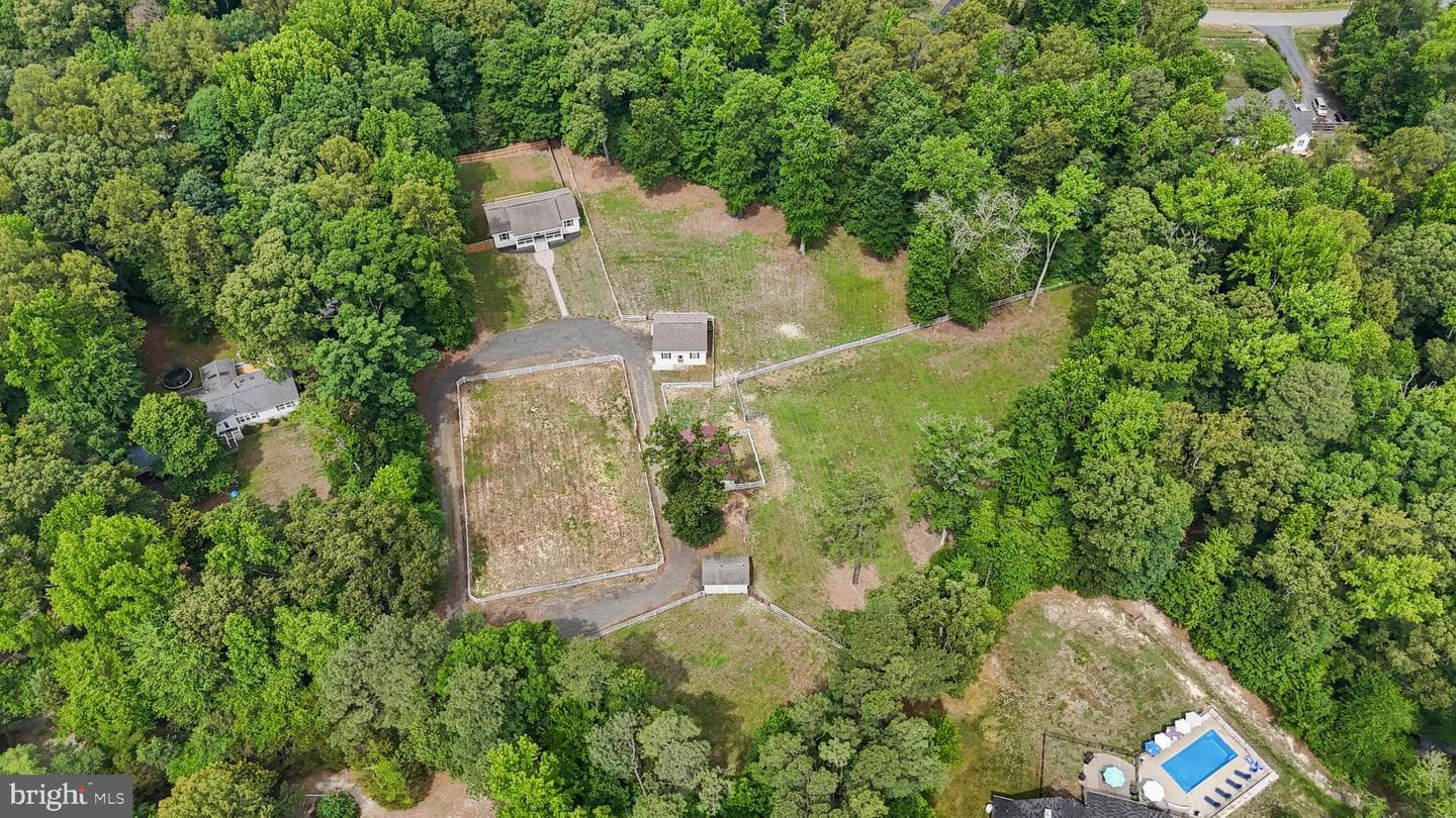 14479 Round Hill Road photo 66