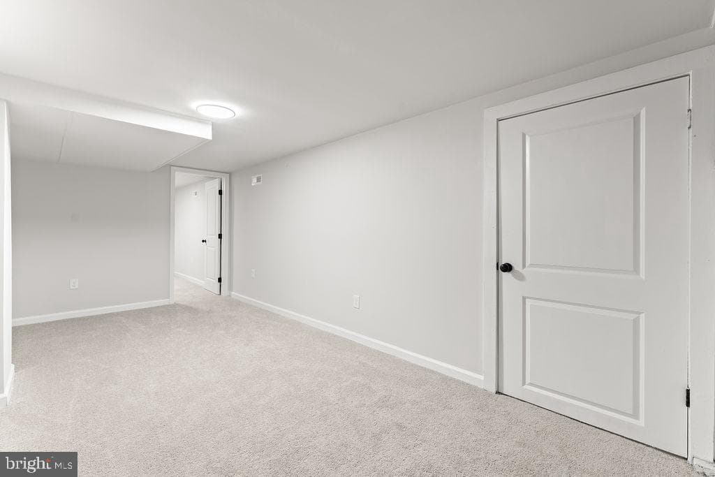 10221 Dahlgren Road photo 17