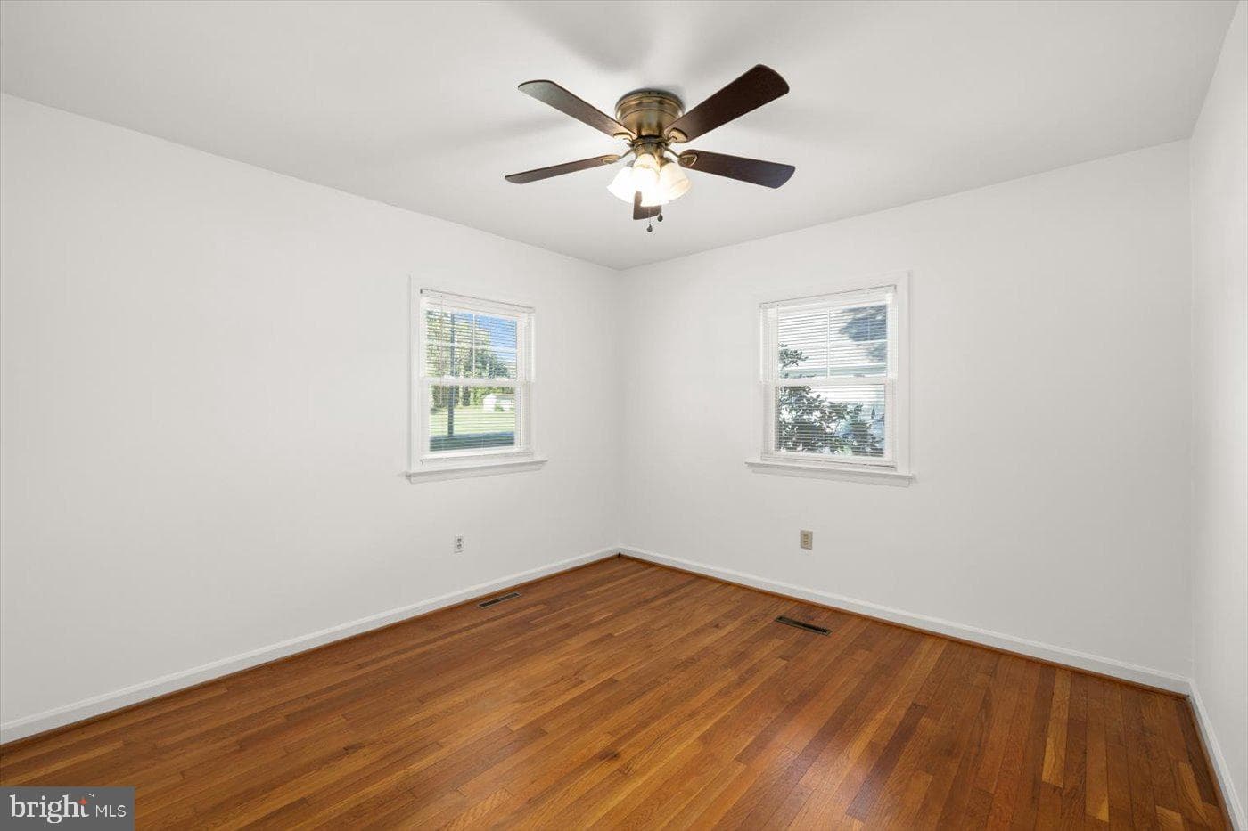 8251 Hickory Drive photo 23