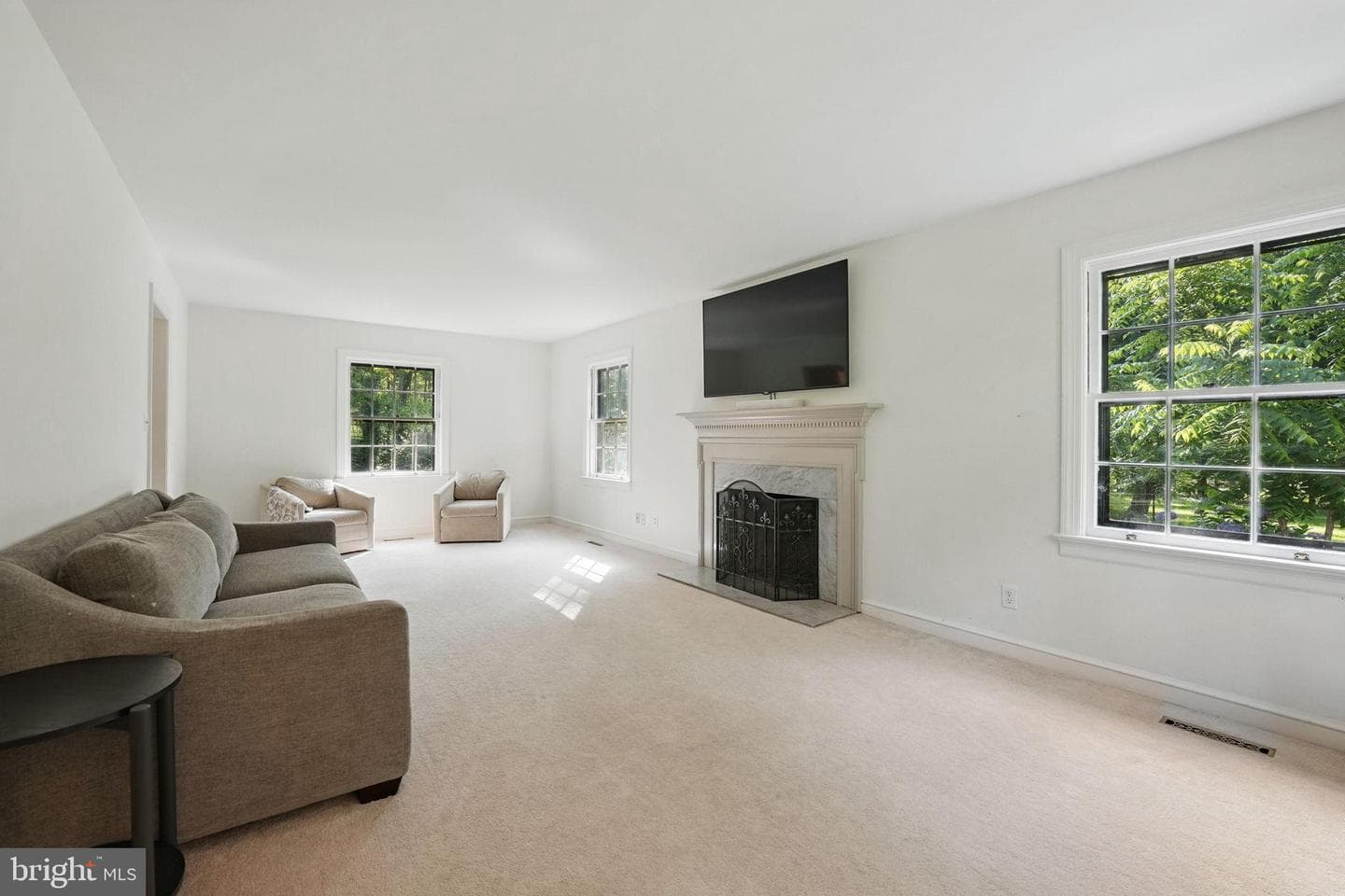 8130 Windsor Drive photo 9