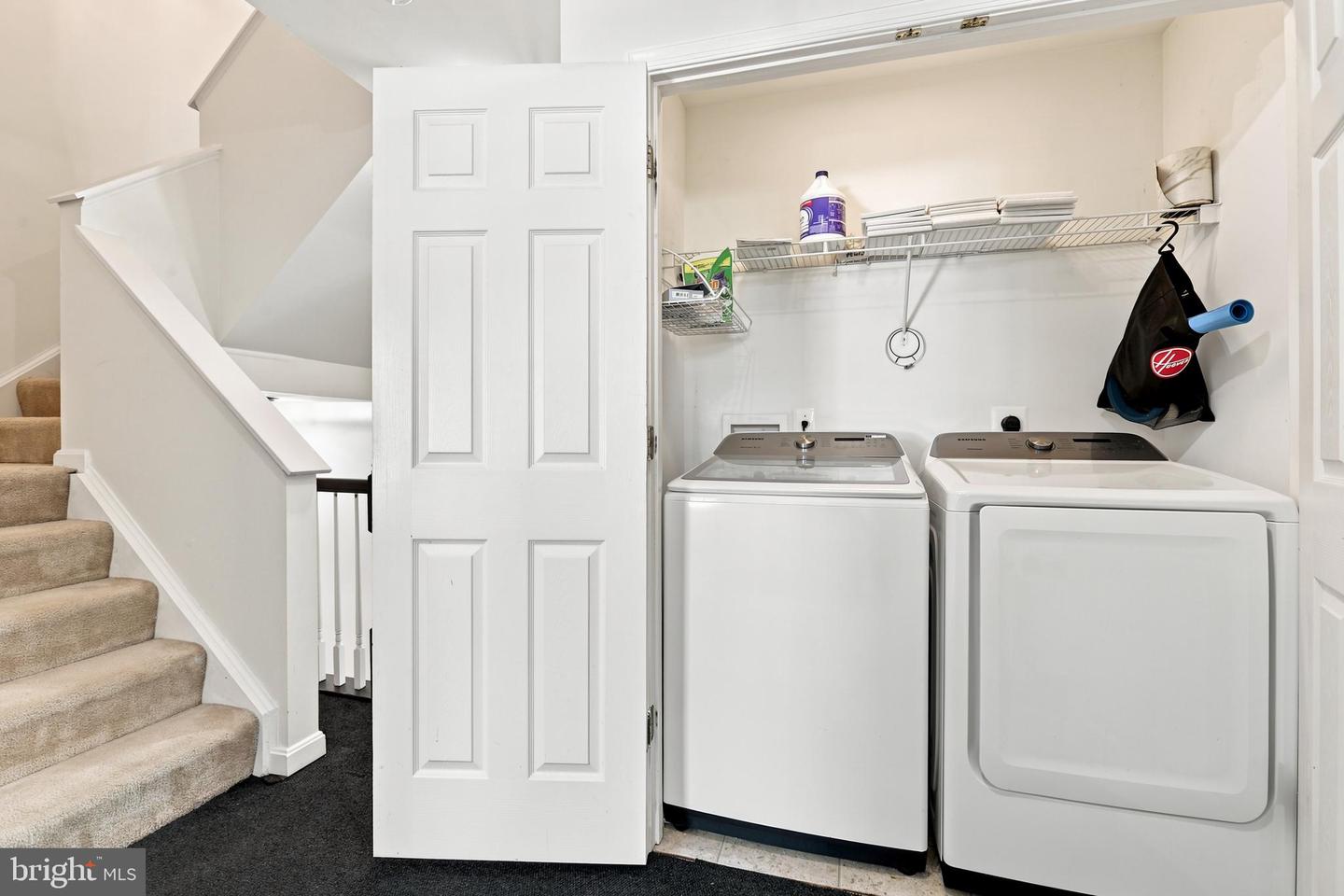 5200 Drakes Court photo 20