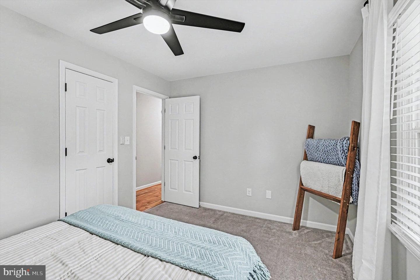 4404 Savannah Street photo 23