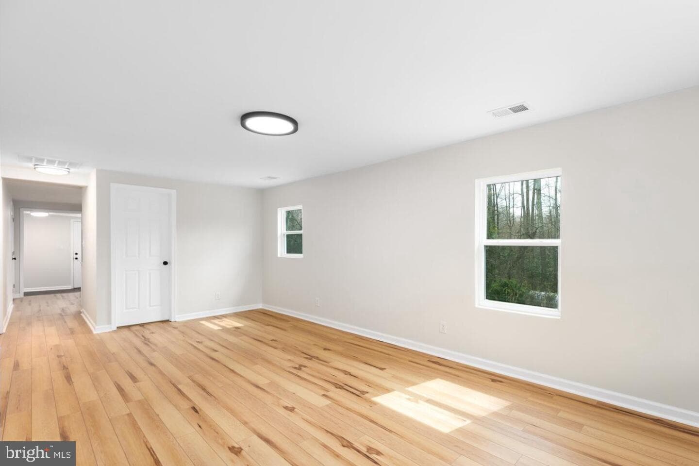 2143 Chapel Way photo 8
