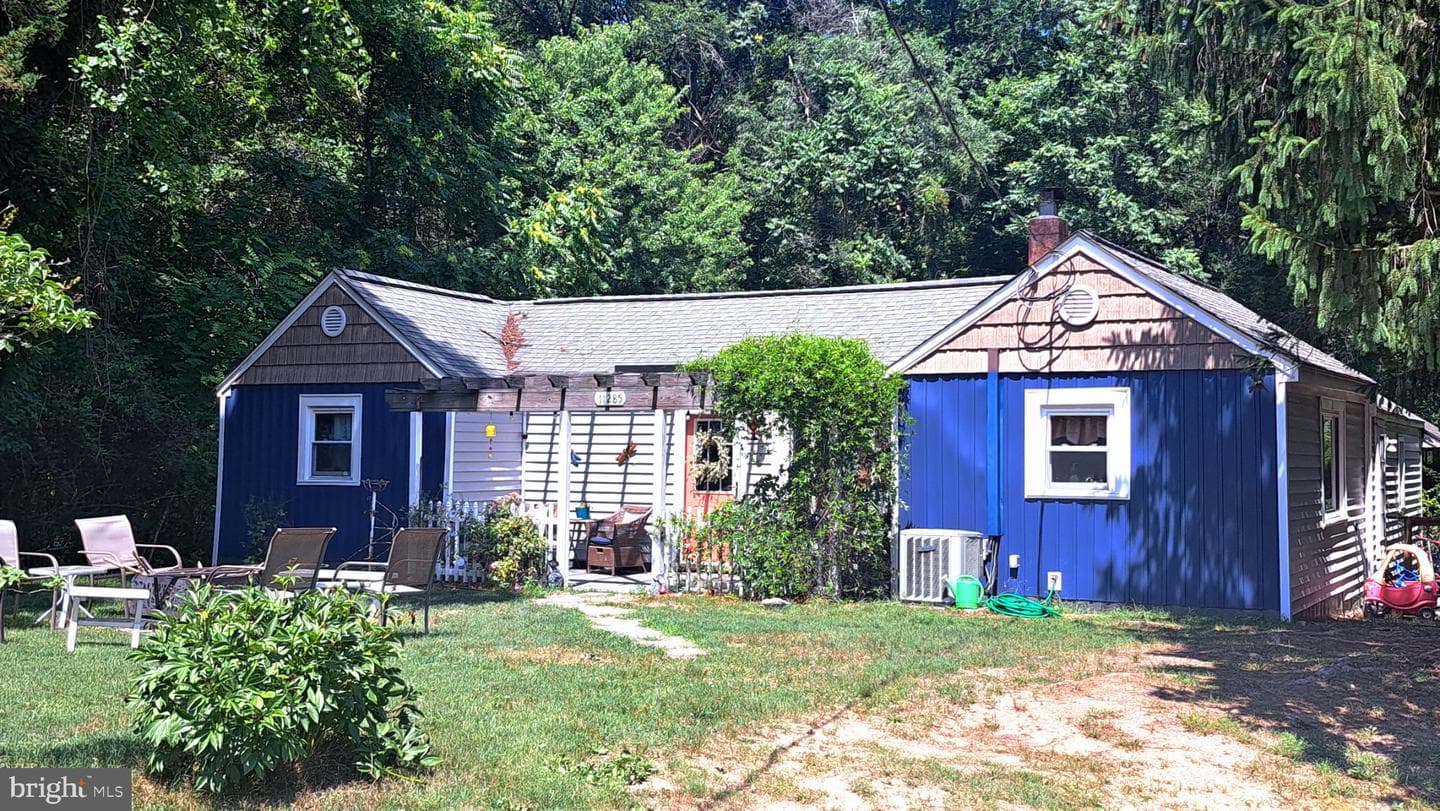 11285 Pine Hill Road, King George
