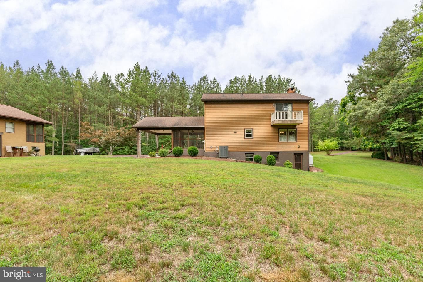 11051 Alden Road photo 16