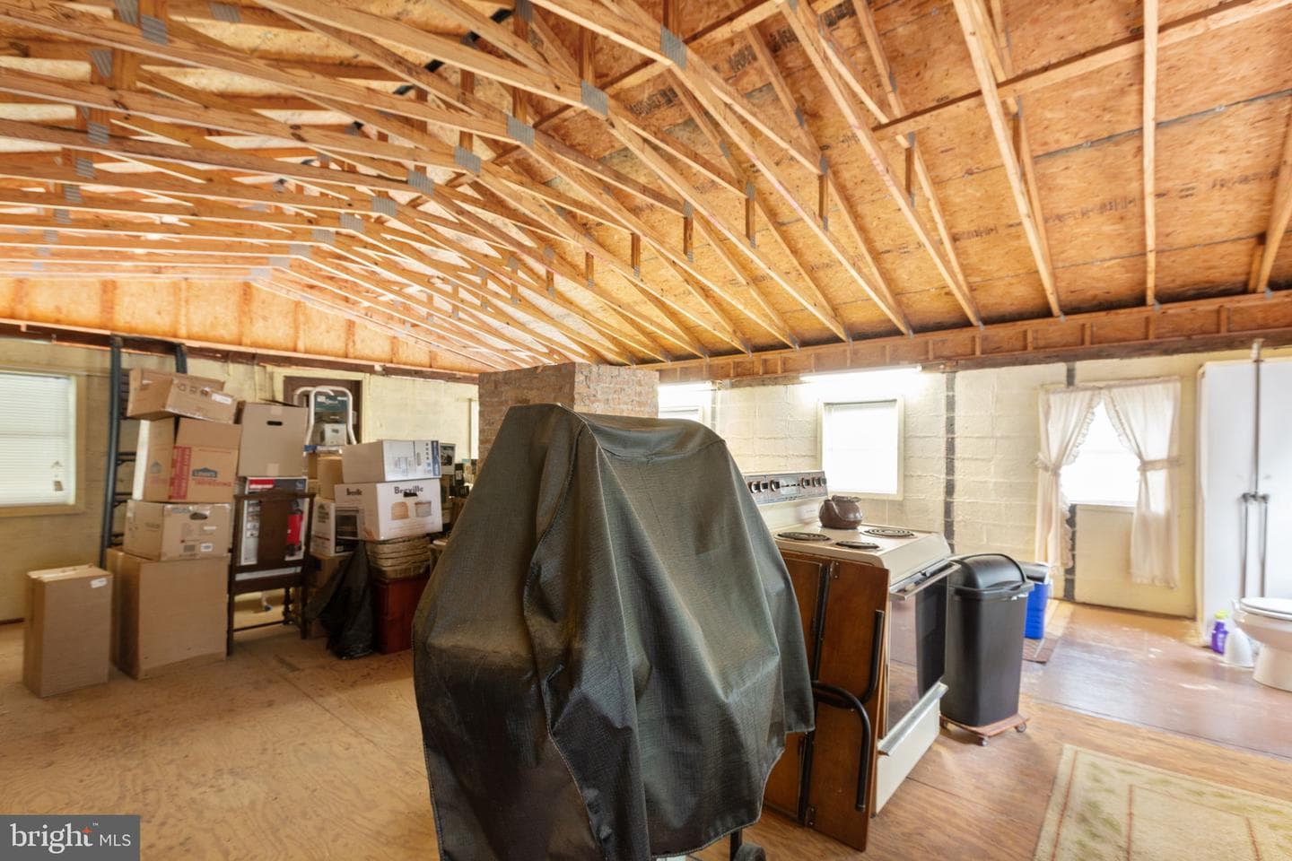 11051 Alden Road photo 58