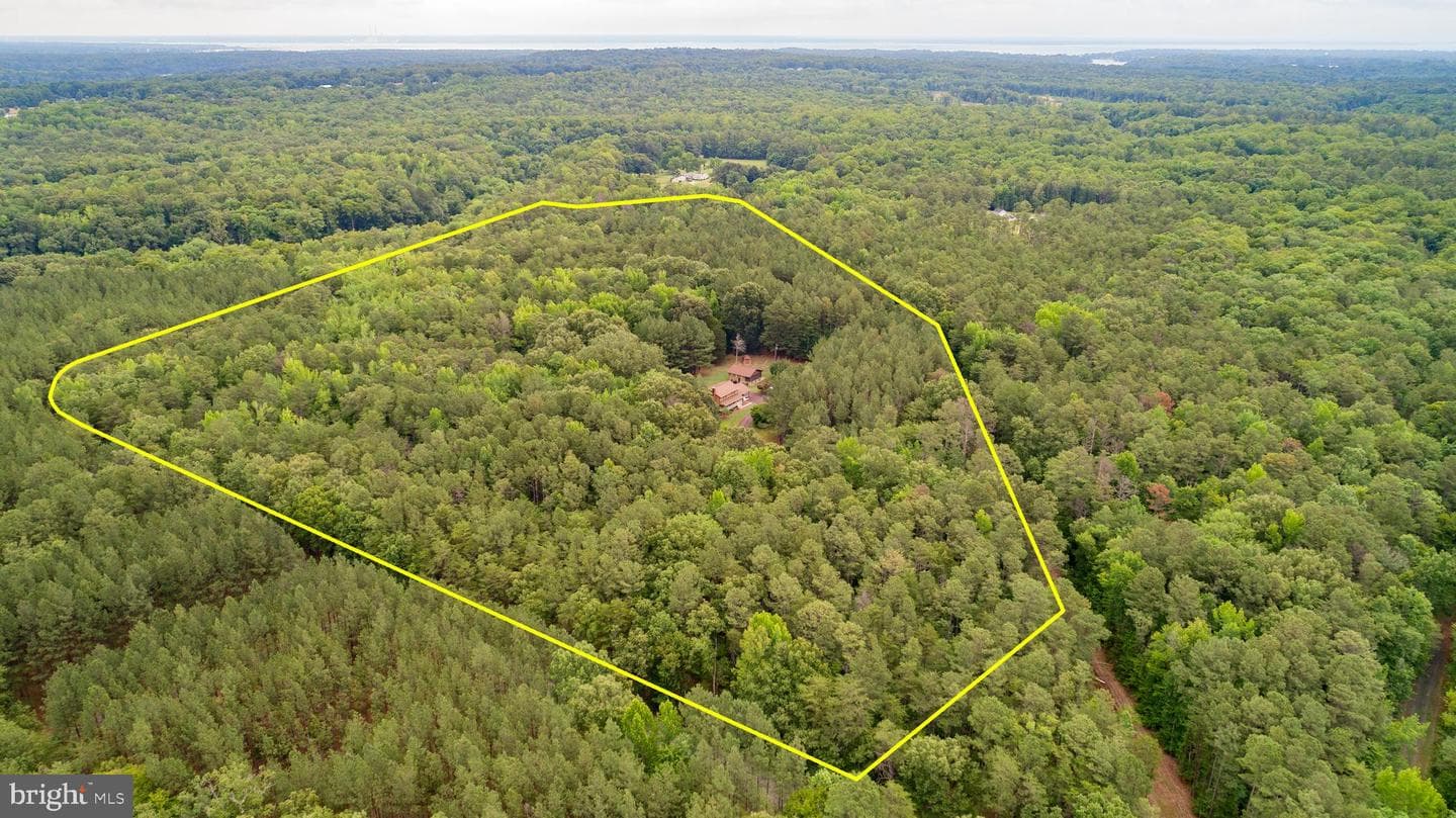 11051 Alden Road photo 7