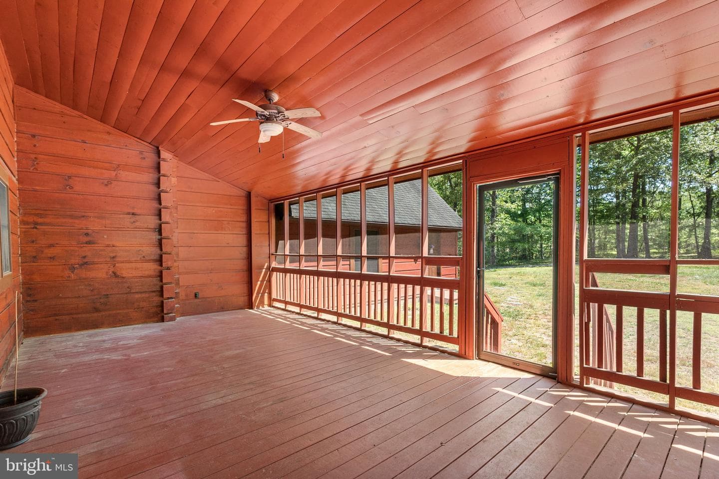 289 Ground Hog Way photo 4