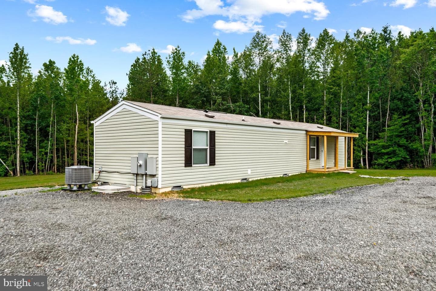 568 Reed Bridge Farm Road photo 5