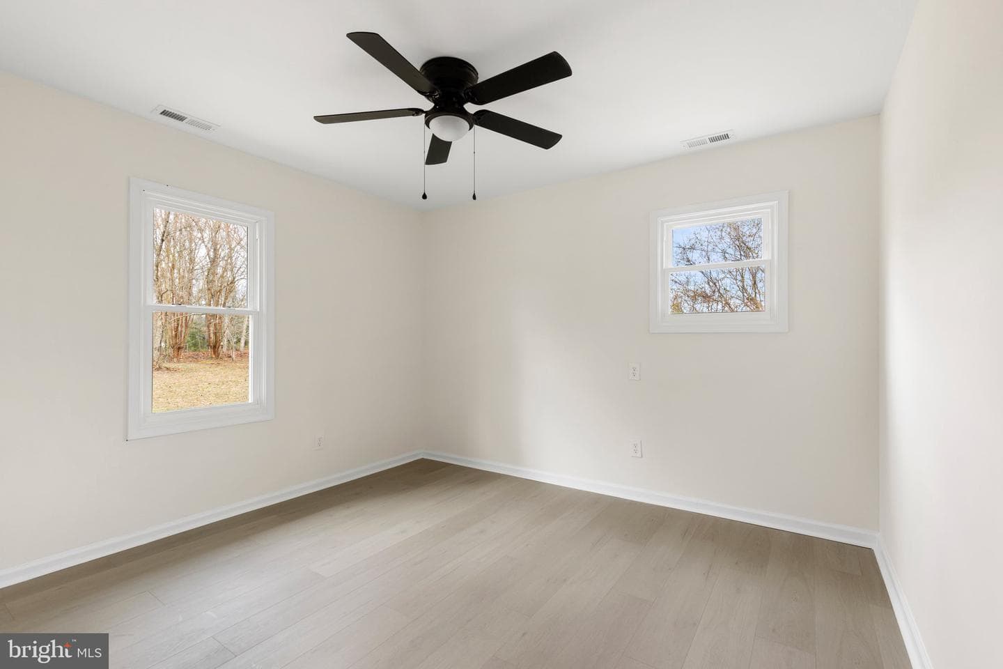 1700 Globe Road photo 19