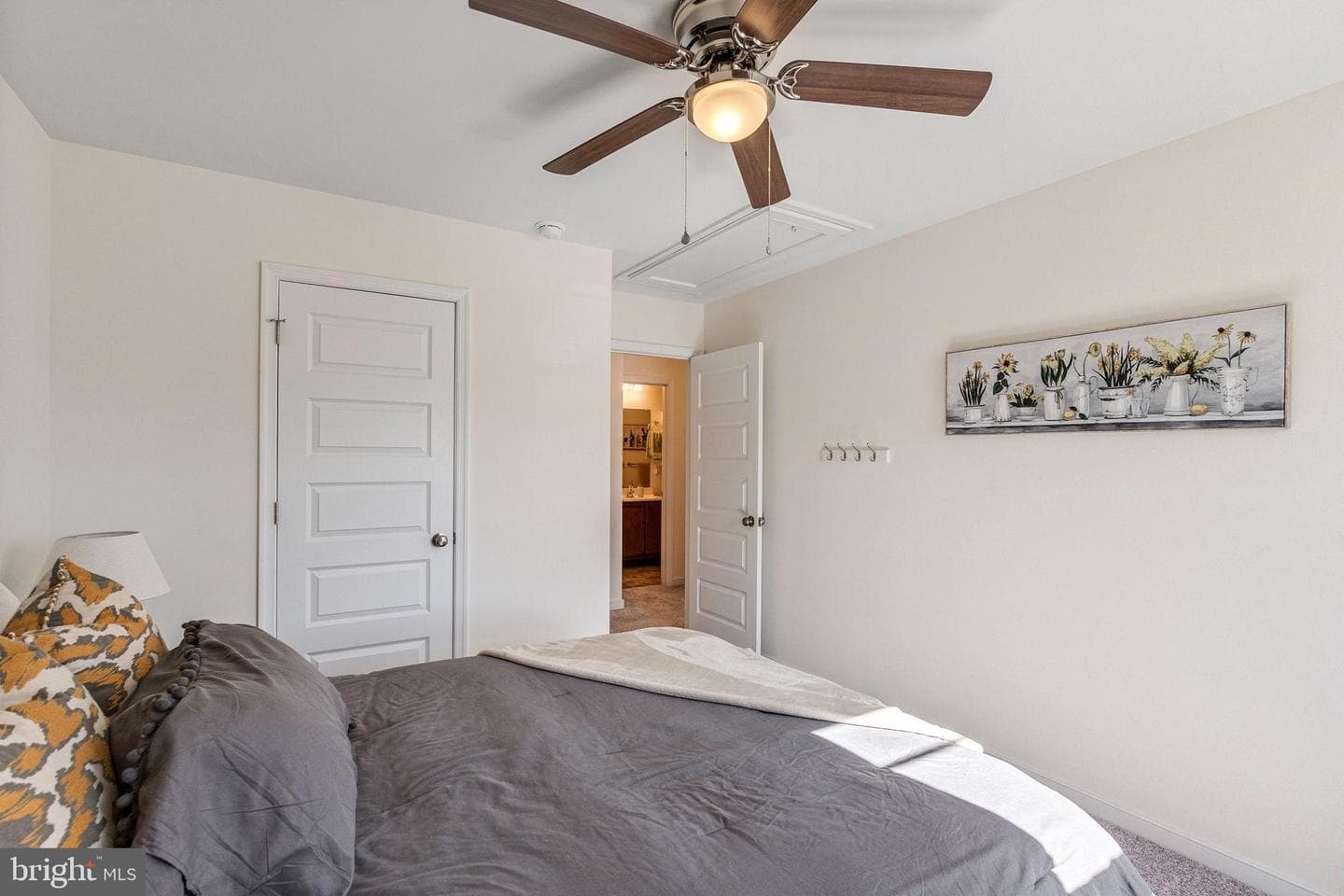 52 James Court photo 22