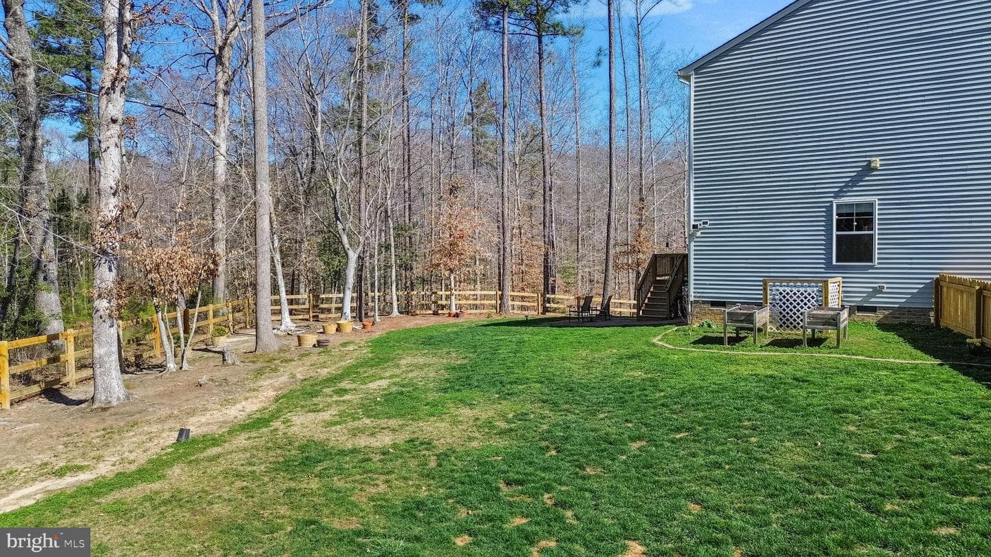 52 James Court photo 33