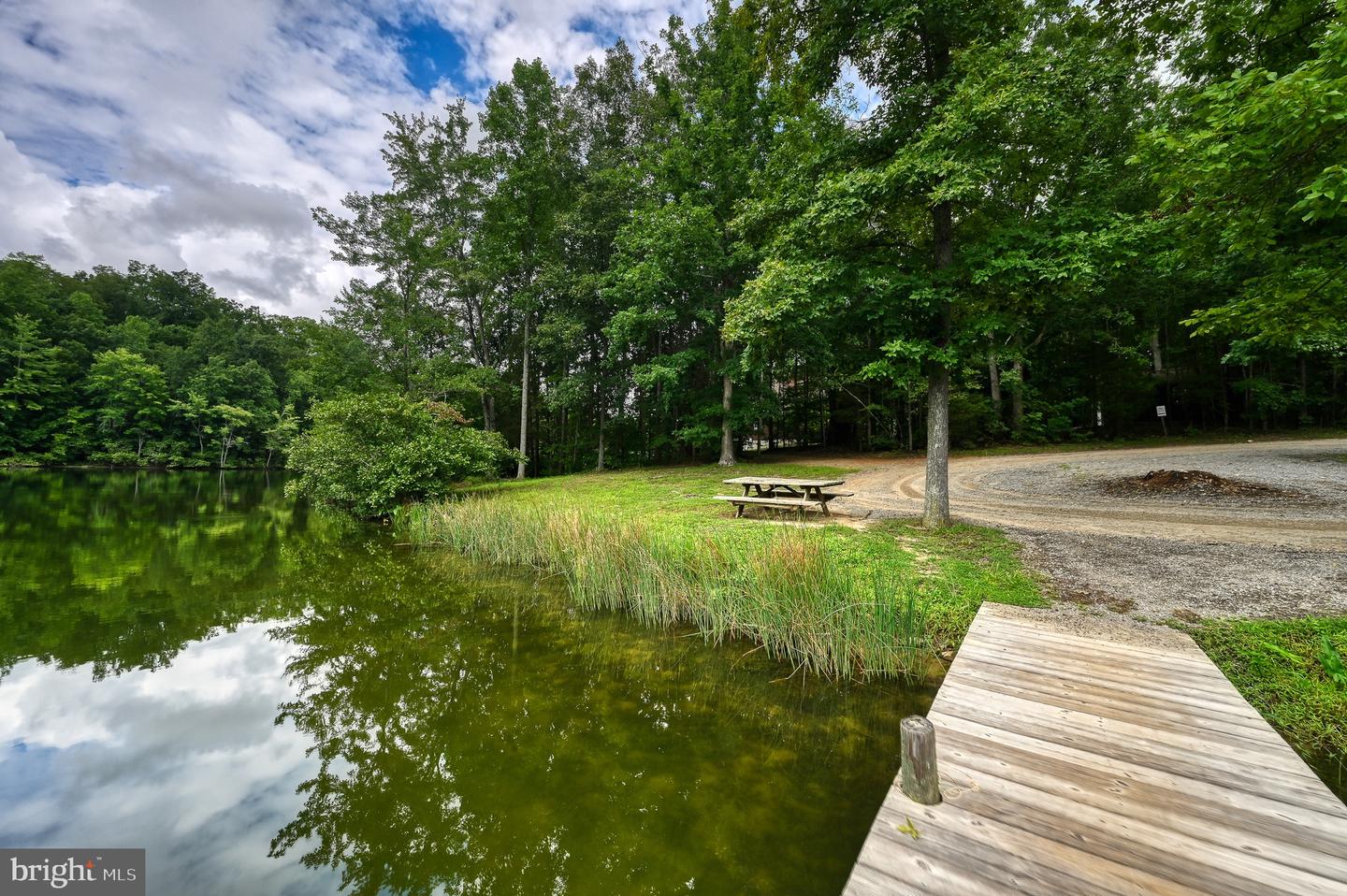 104 Privacy Road photo 60