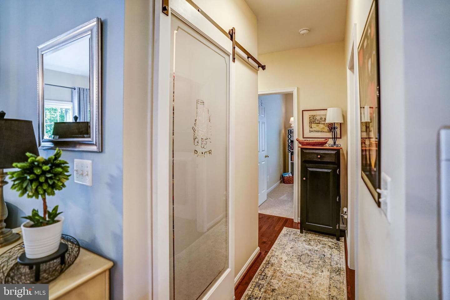 178 Fleeter Street photo 34