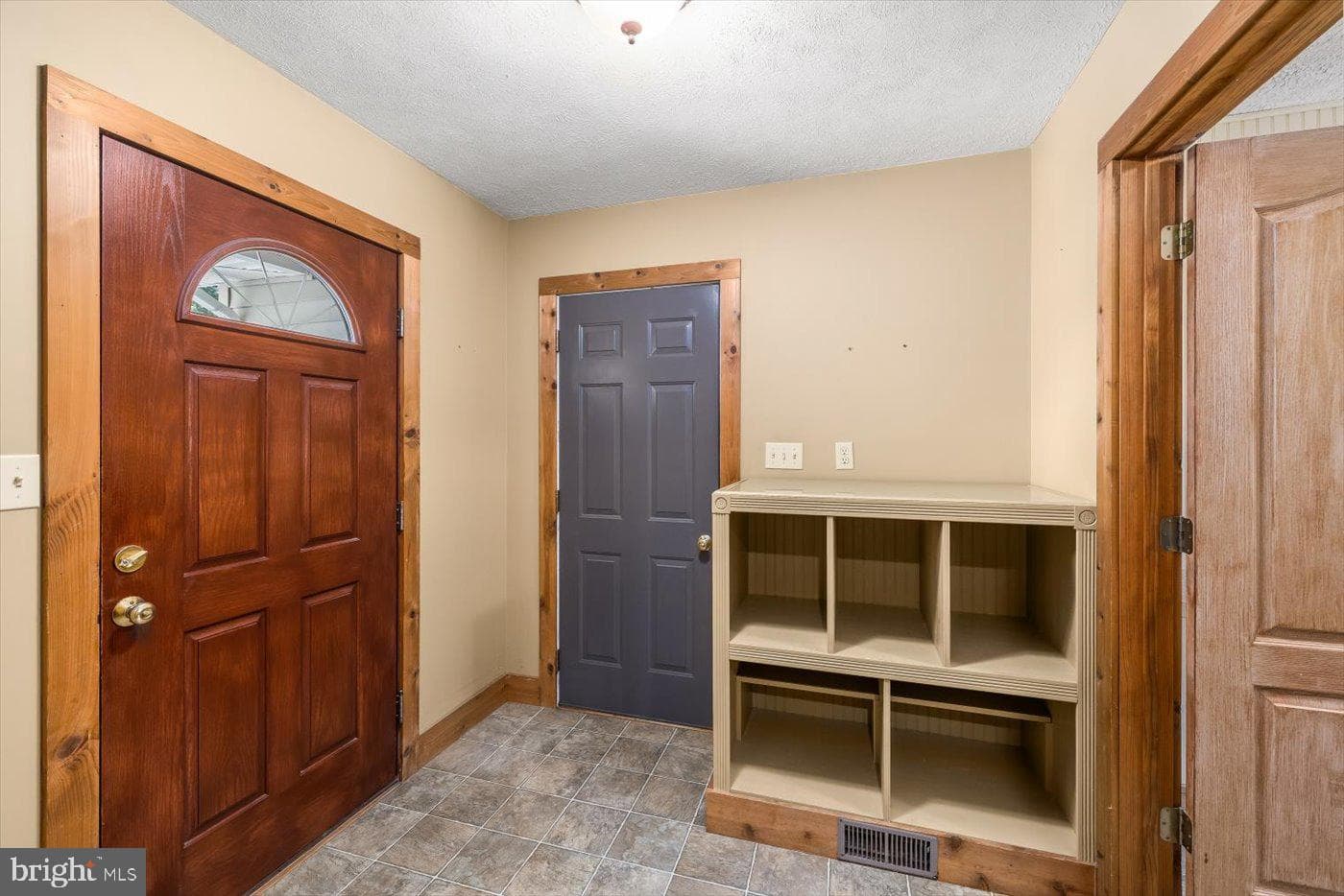 311 Spring Hill Drive photo 44