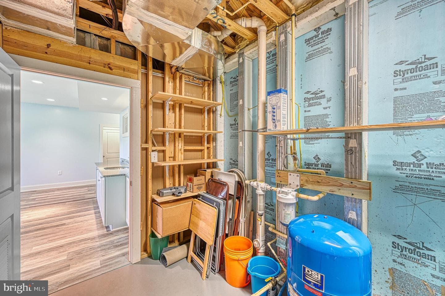 241 William Street photo 58