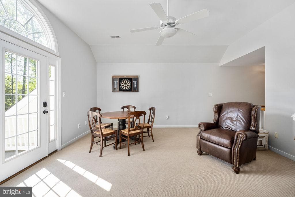 326 Anna Highview photo 93