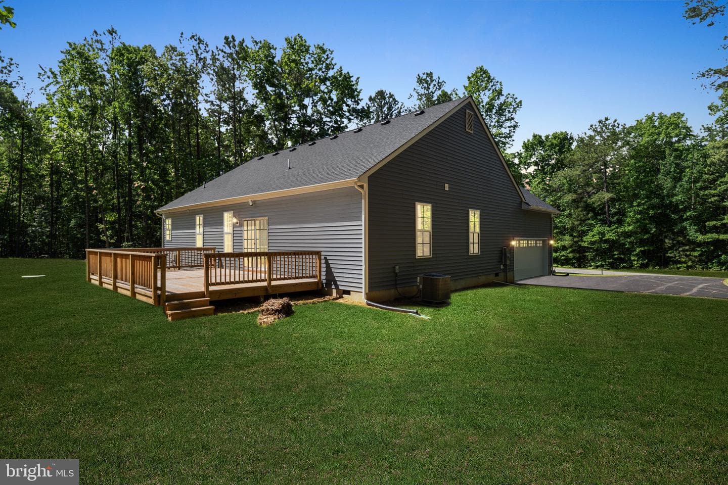 340 Rainbow Ridge photo 4
