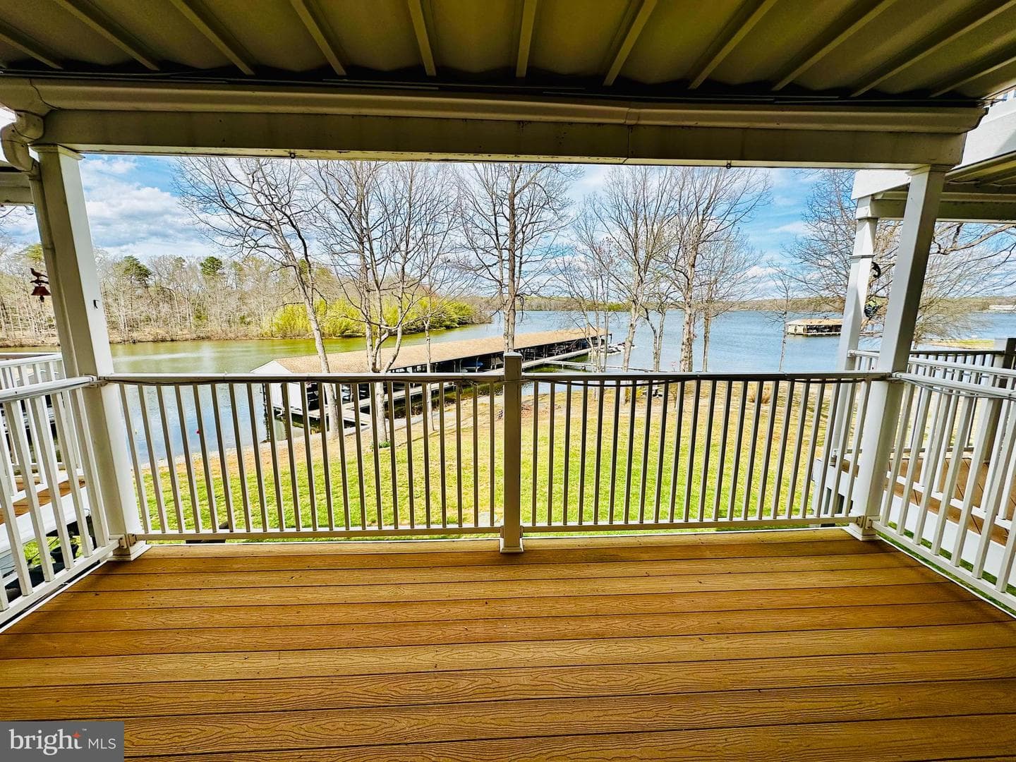 288 Lake Front Drive photo 15