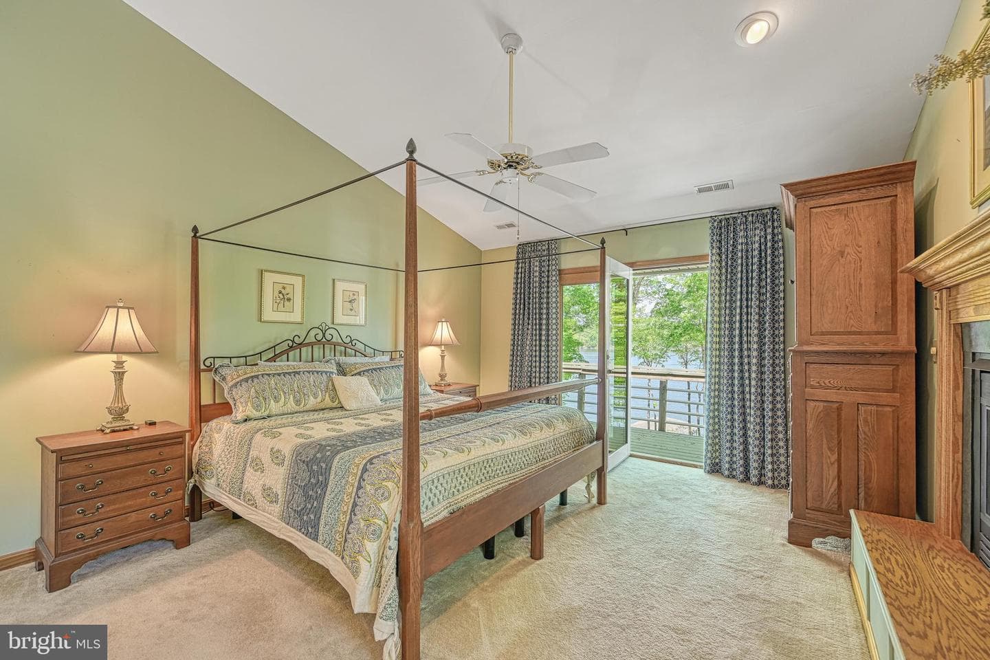 524 Douglas Road photo 26