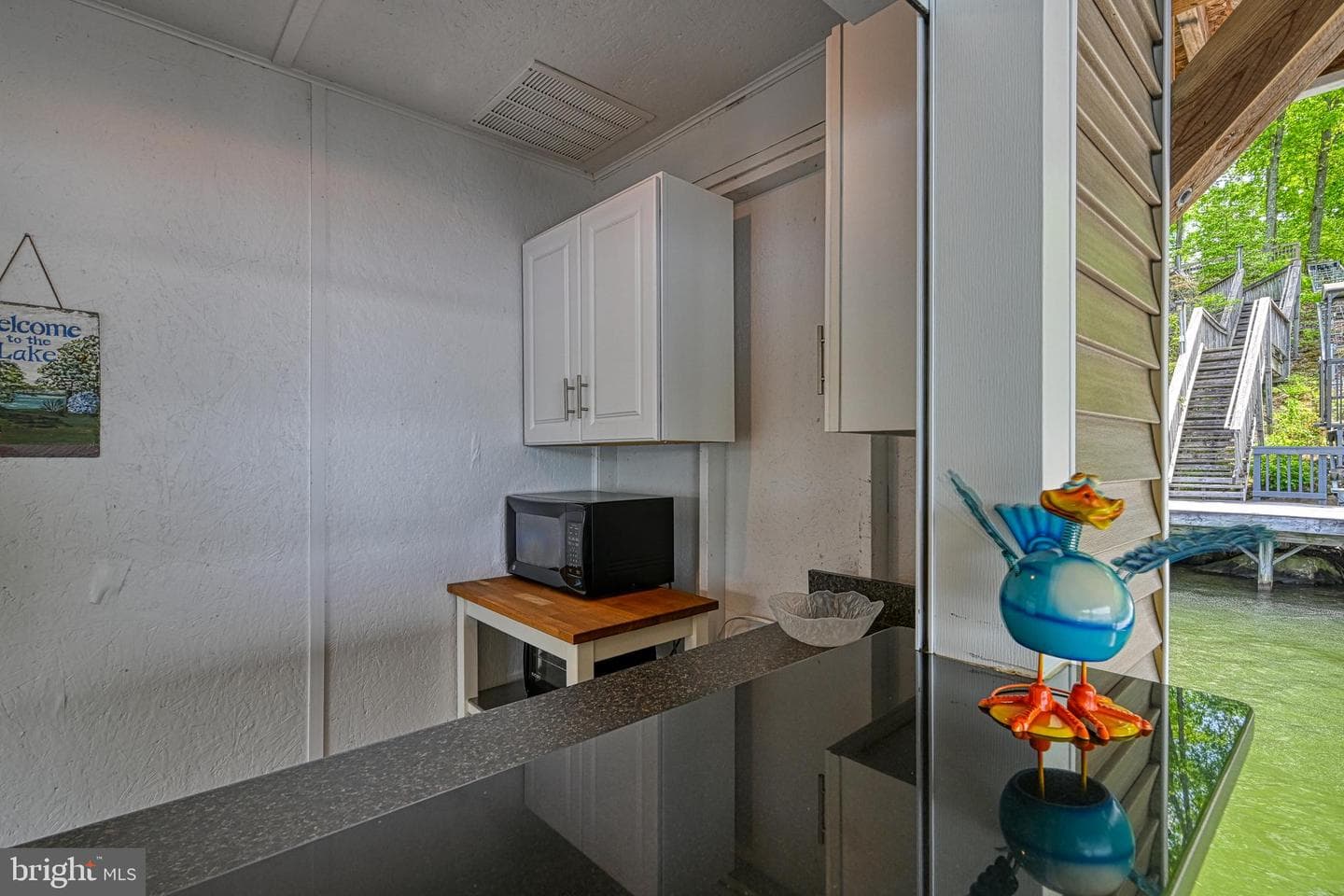 524 Douglas Road photo 59
