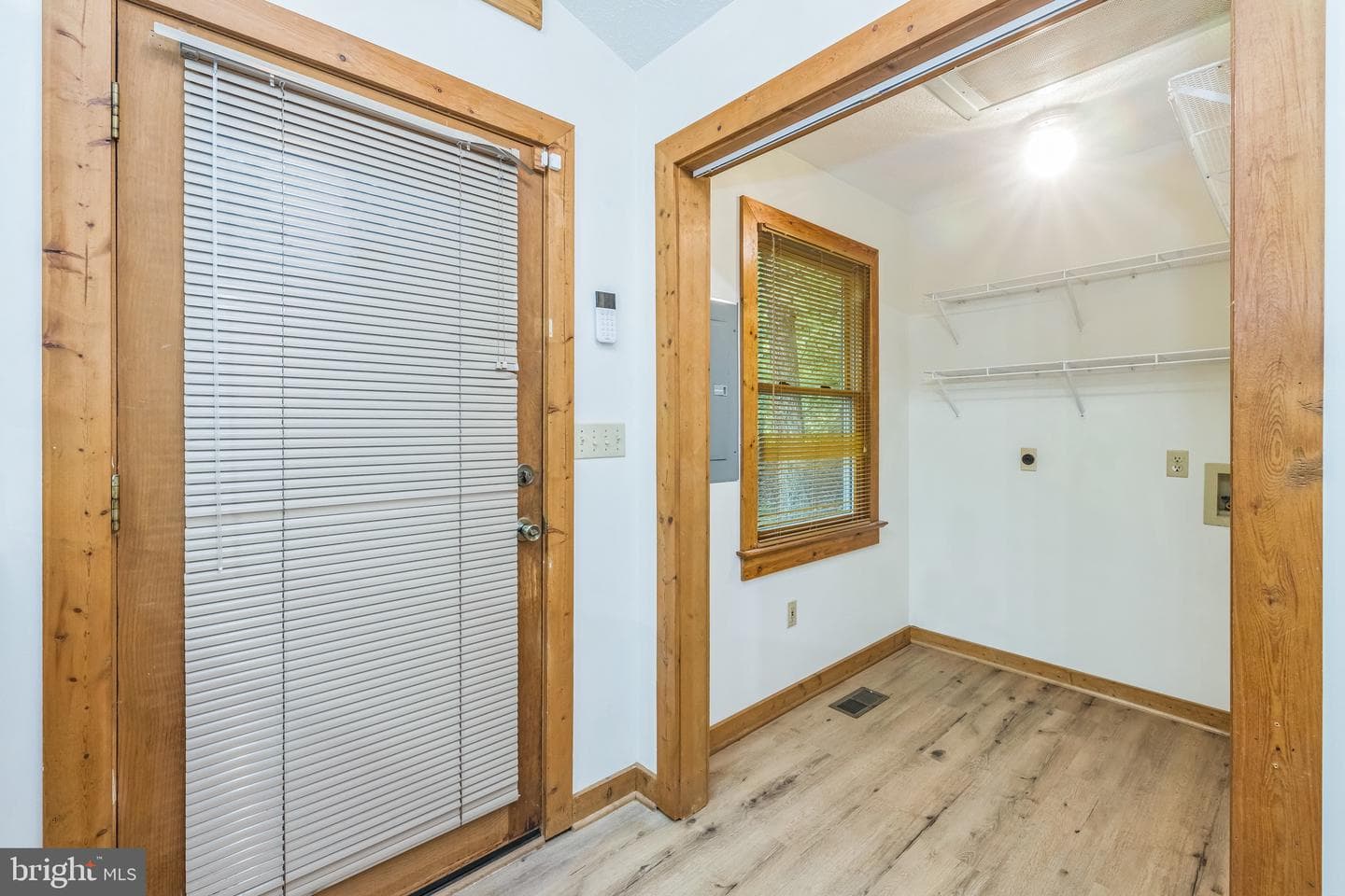 340 Wilson Street photo 5