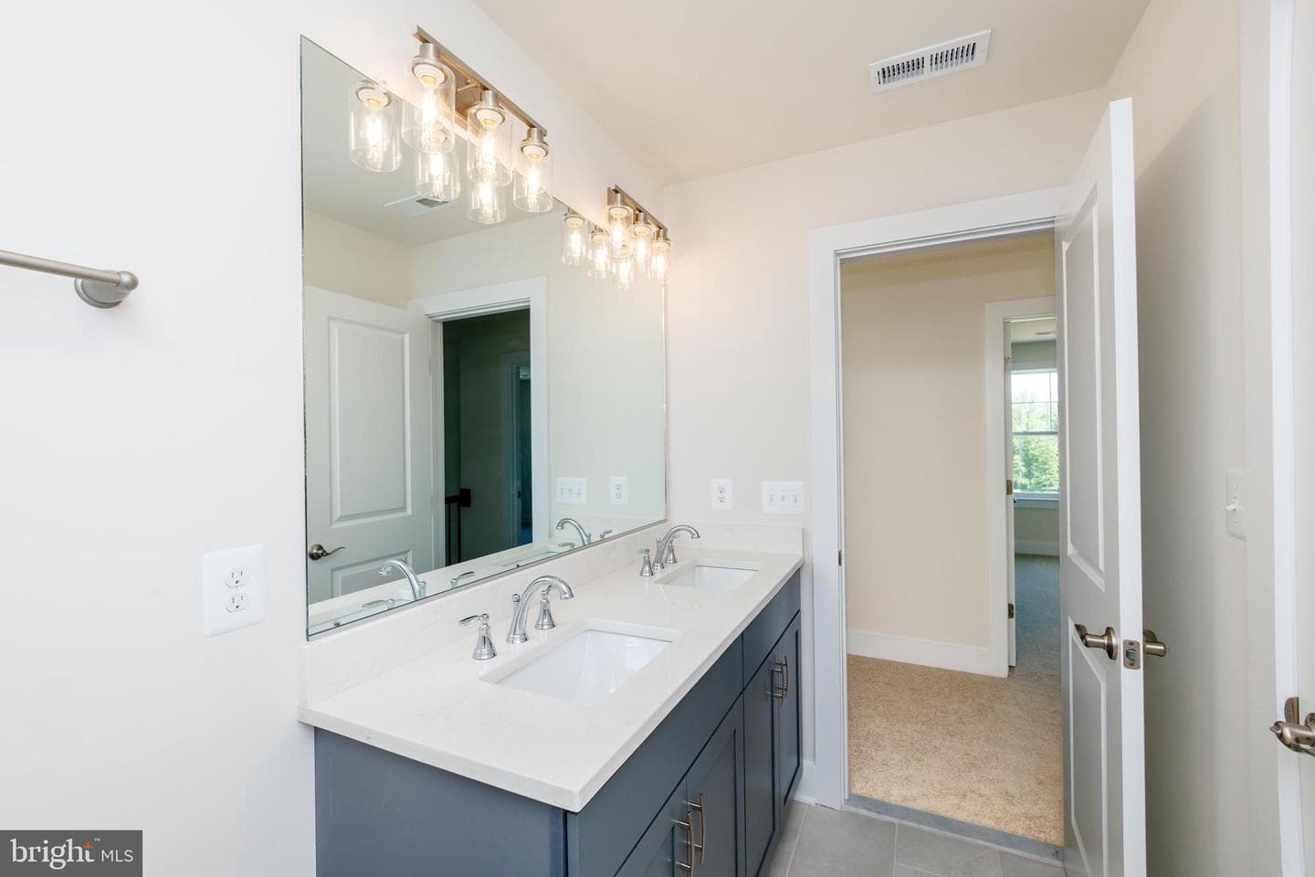 135 Fairview Drive photo 23