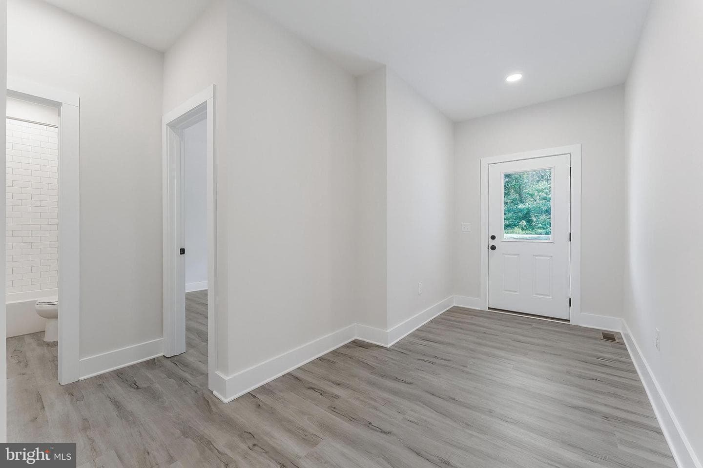 50 Weise Drive photo 8