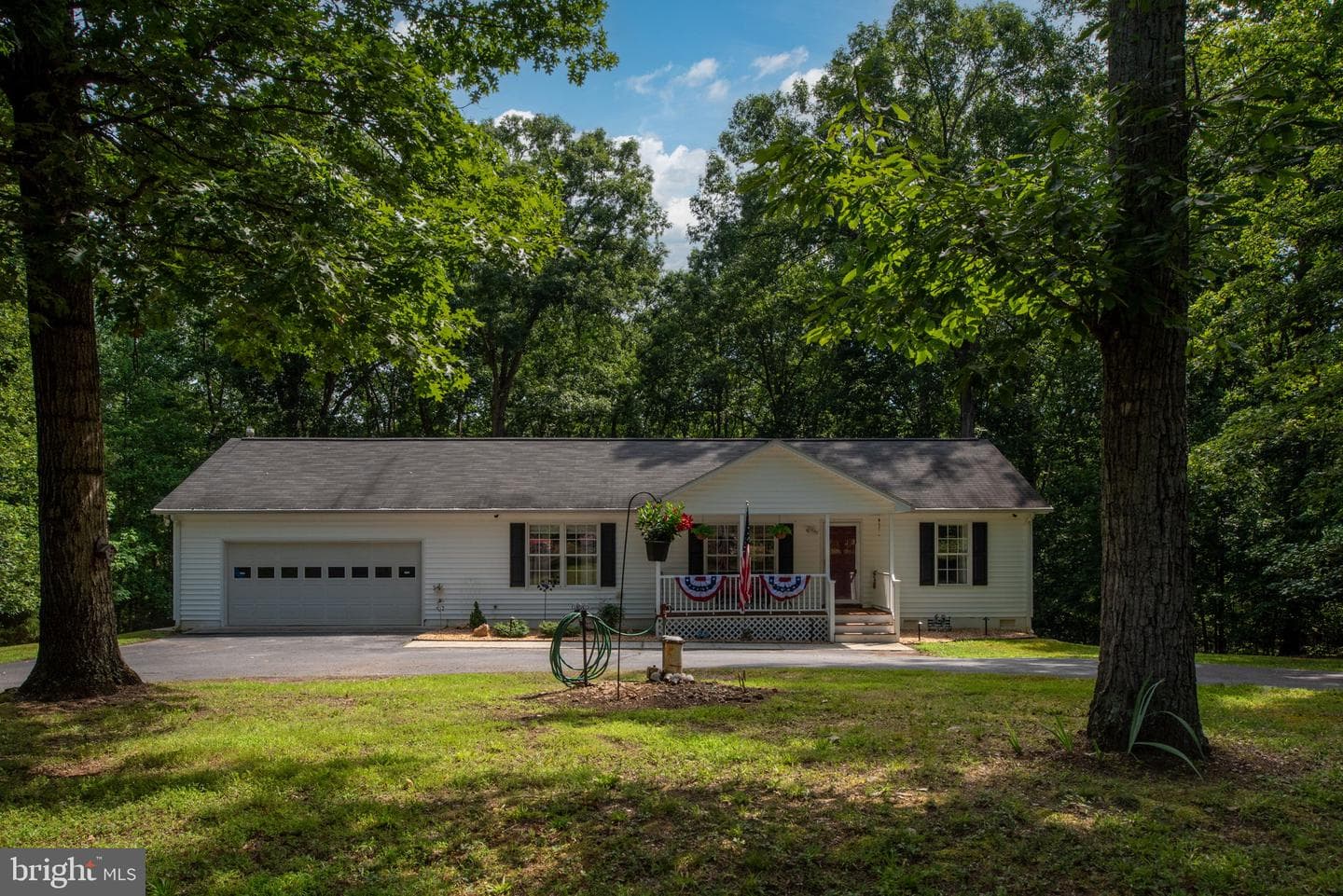 238 David Road photo 8