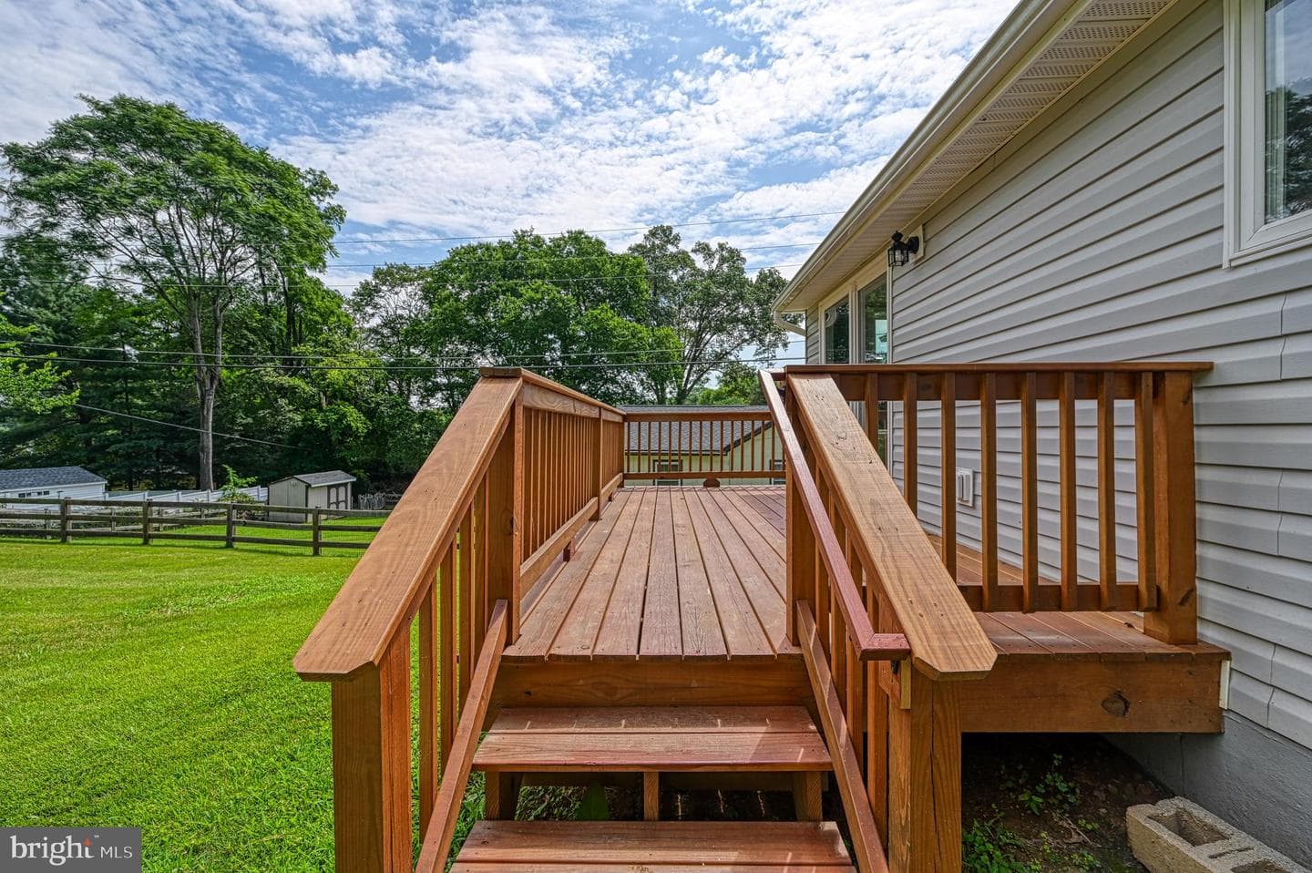 309 Ellis Drive photo 6