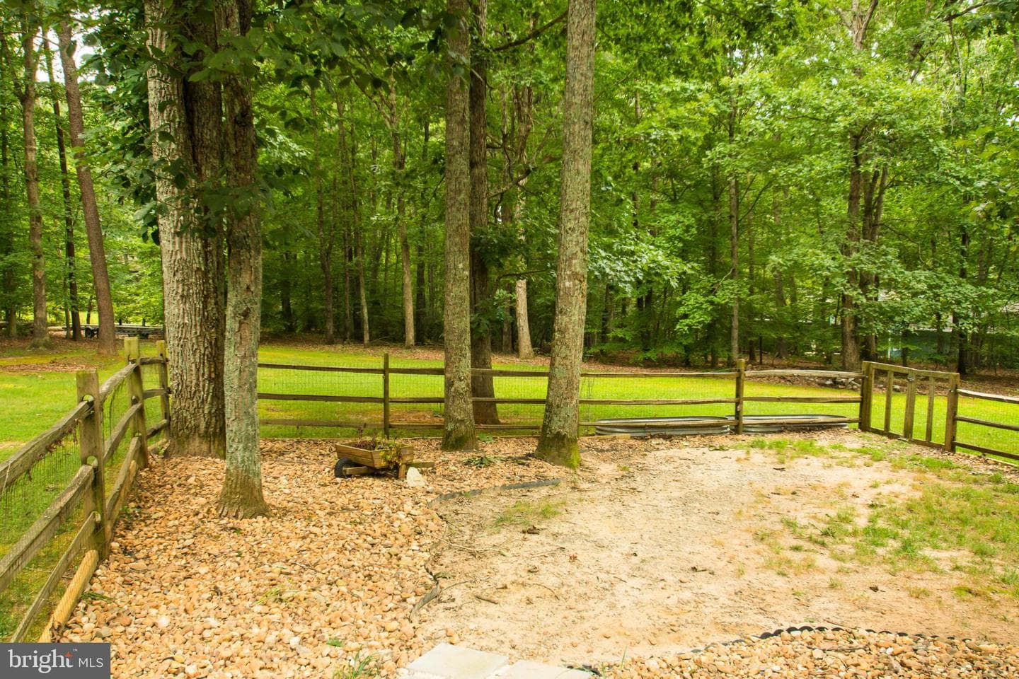 41 Lakeshore Lane photo 13