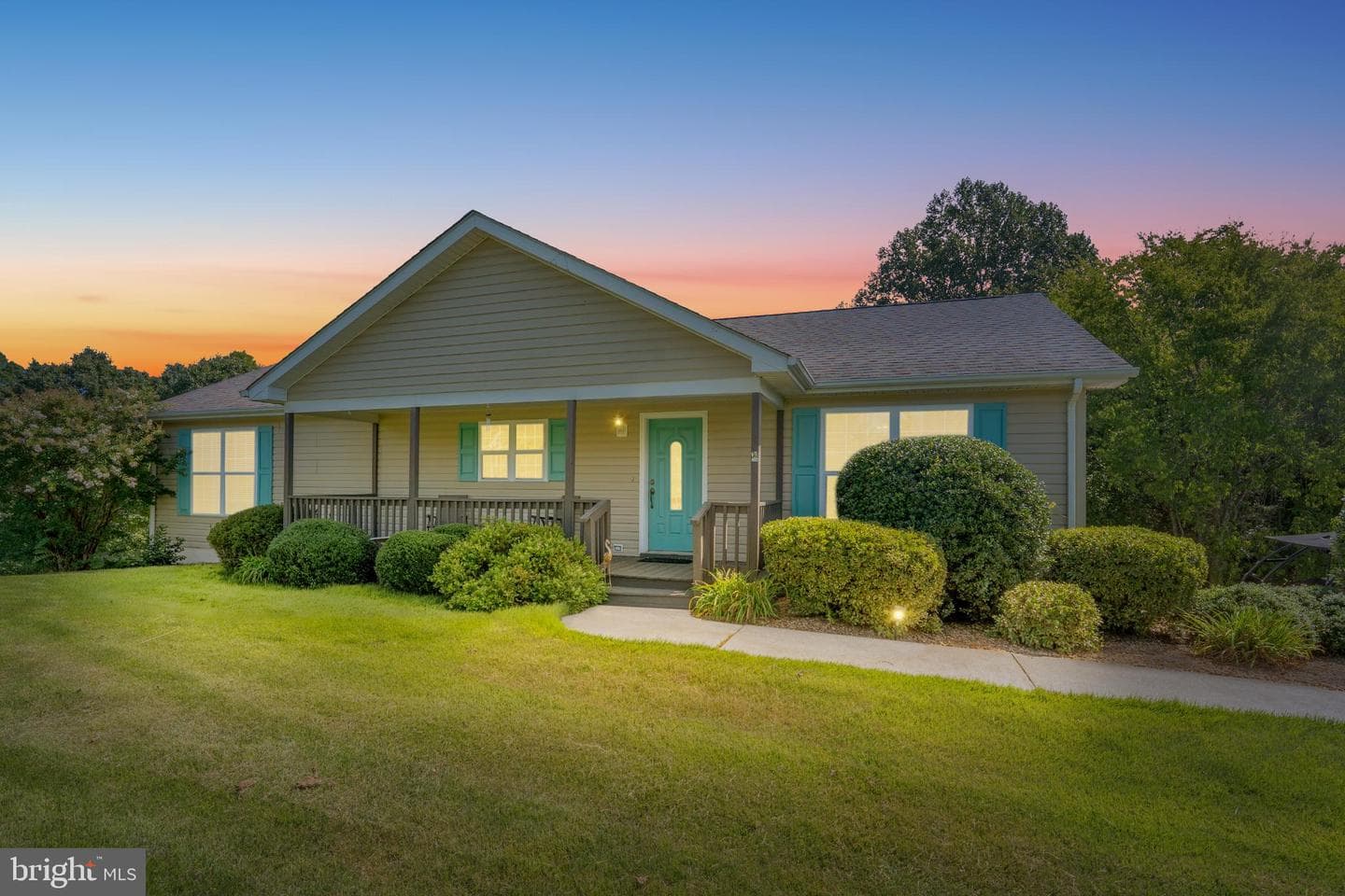 224 Derby Lane photo 1