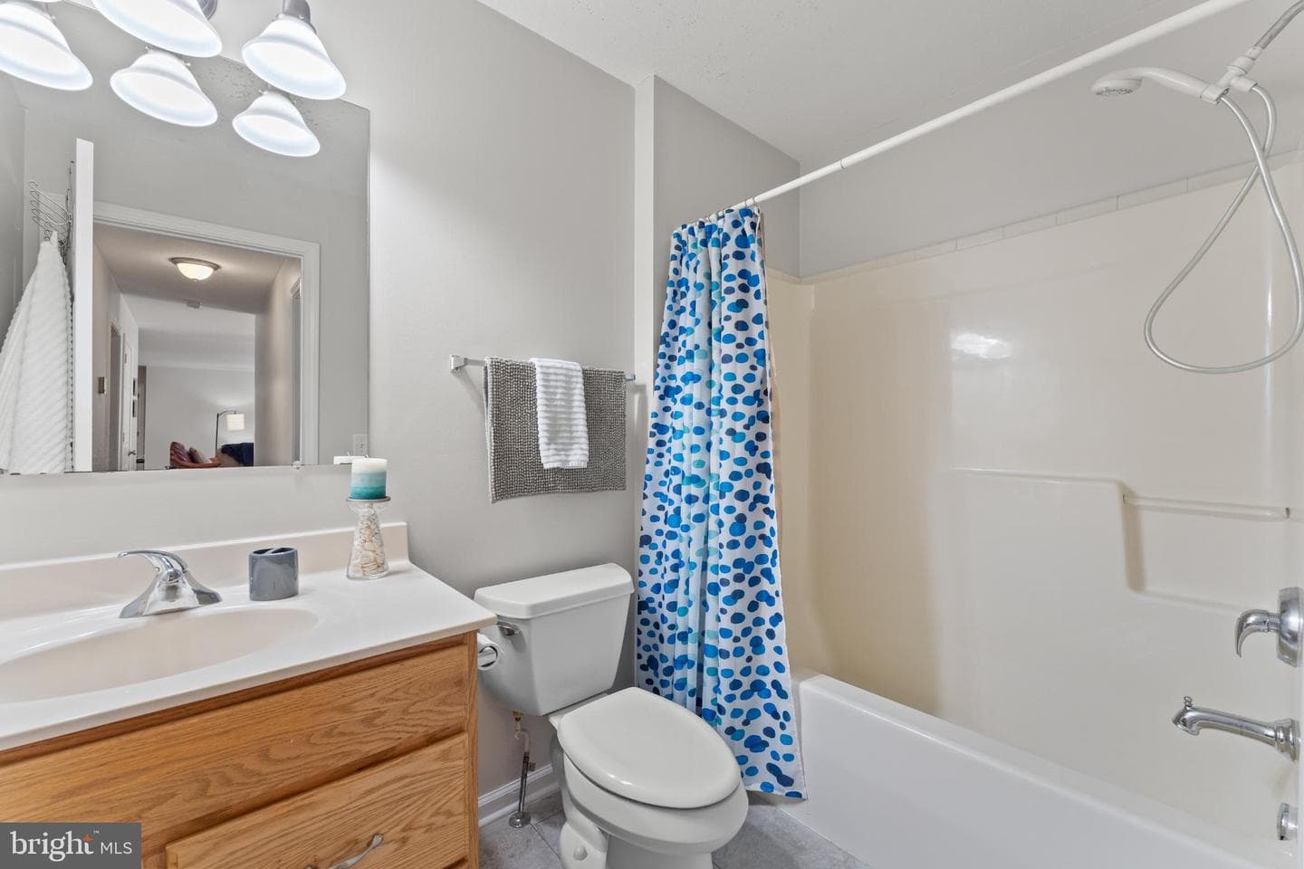 224 Derby Lane photo 27