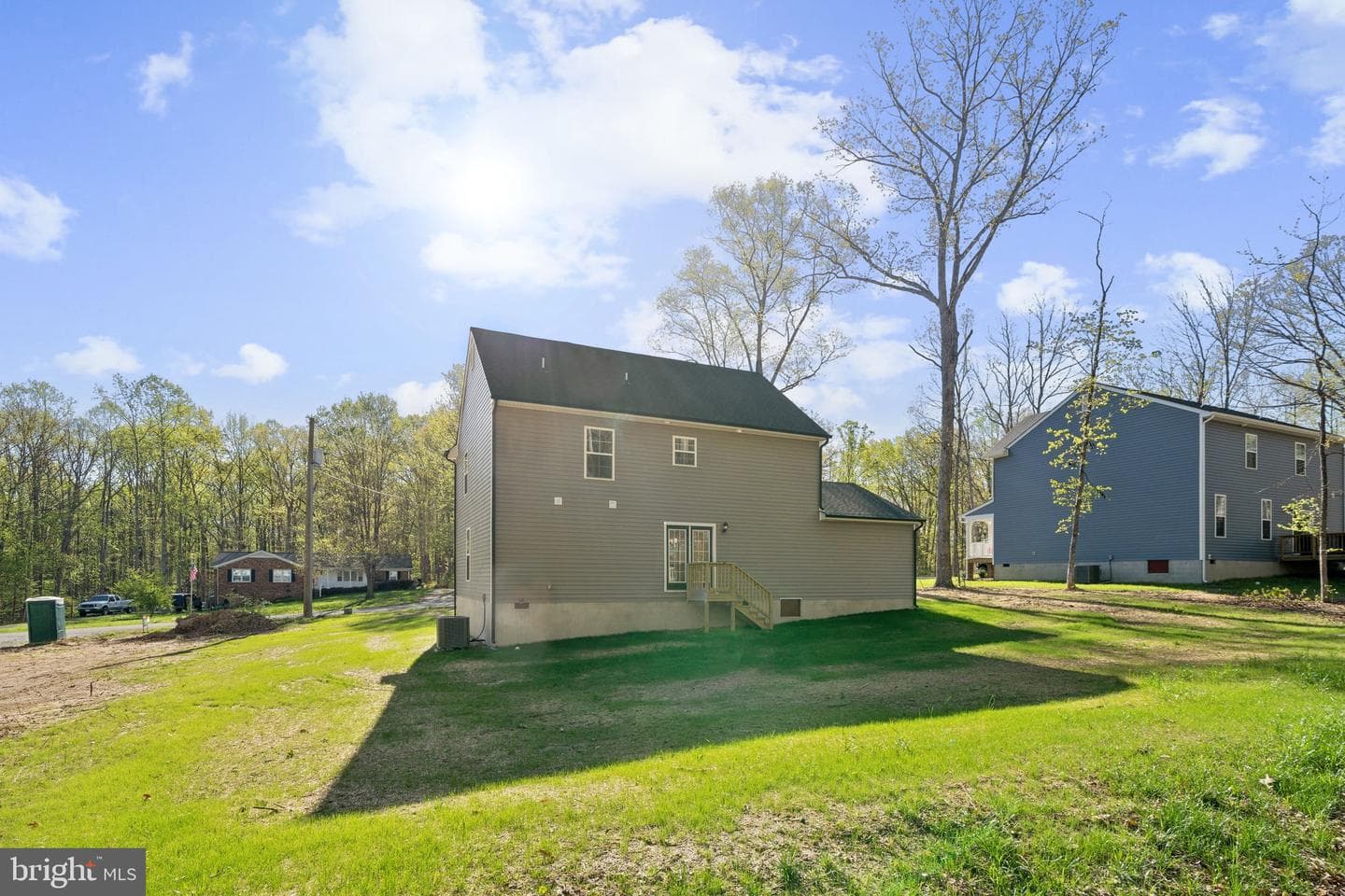 407 Richmond Avenue photo 3