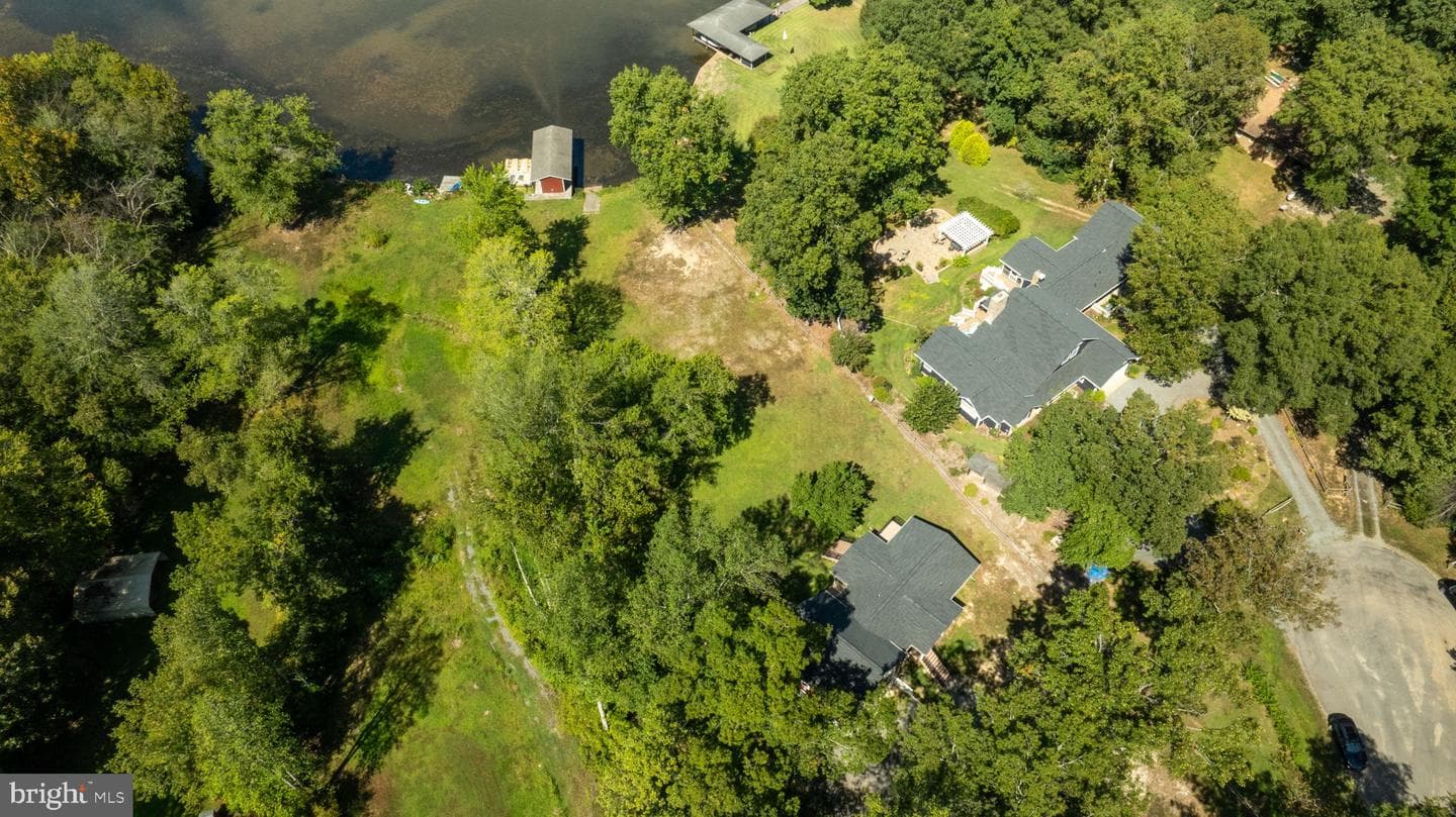 159 Plateau Road photo 133