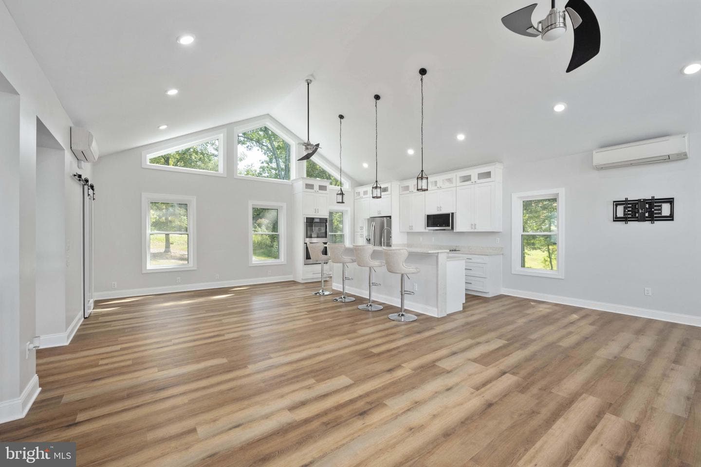 159 Plateau Road photo 56