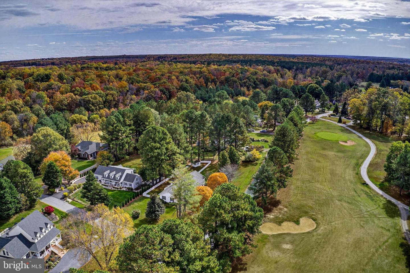 101 Barnstormer Circle photo 2