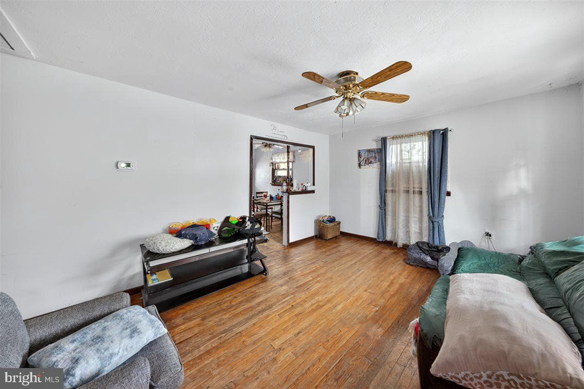185 Smith Road photo 4