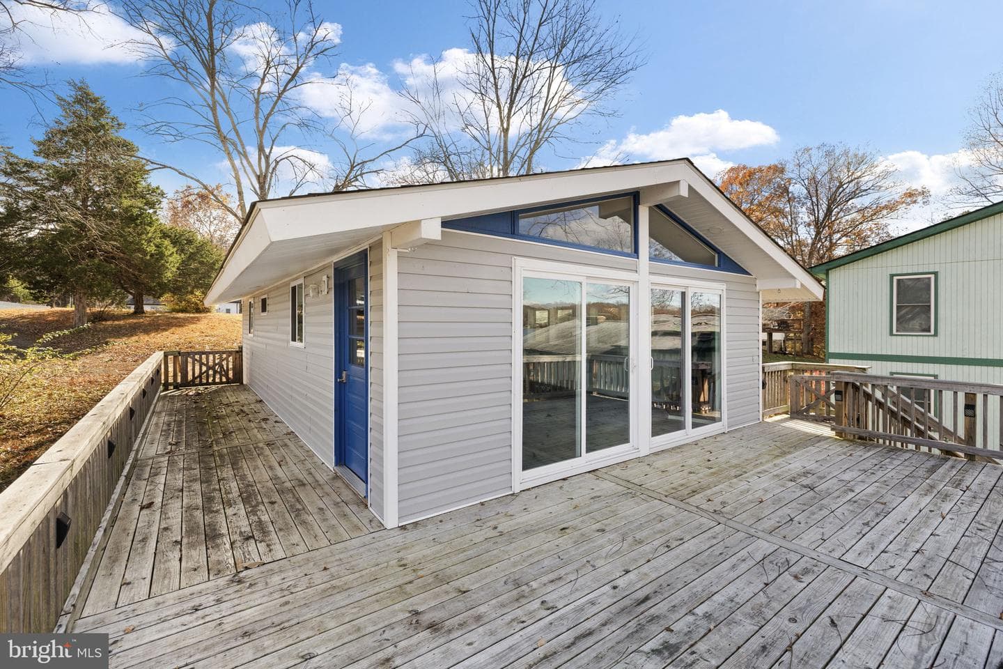 1262 S Lakeshore Drive photo 8
