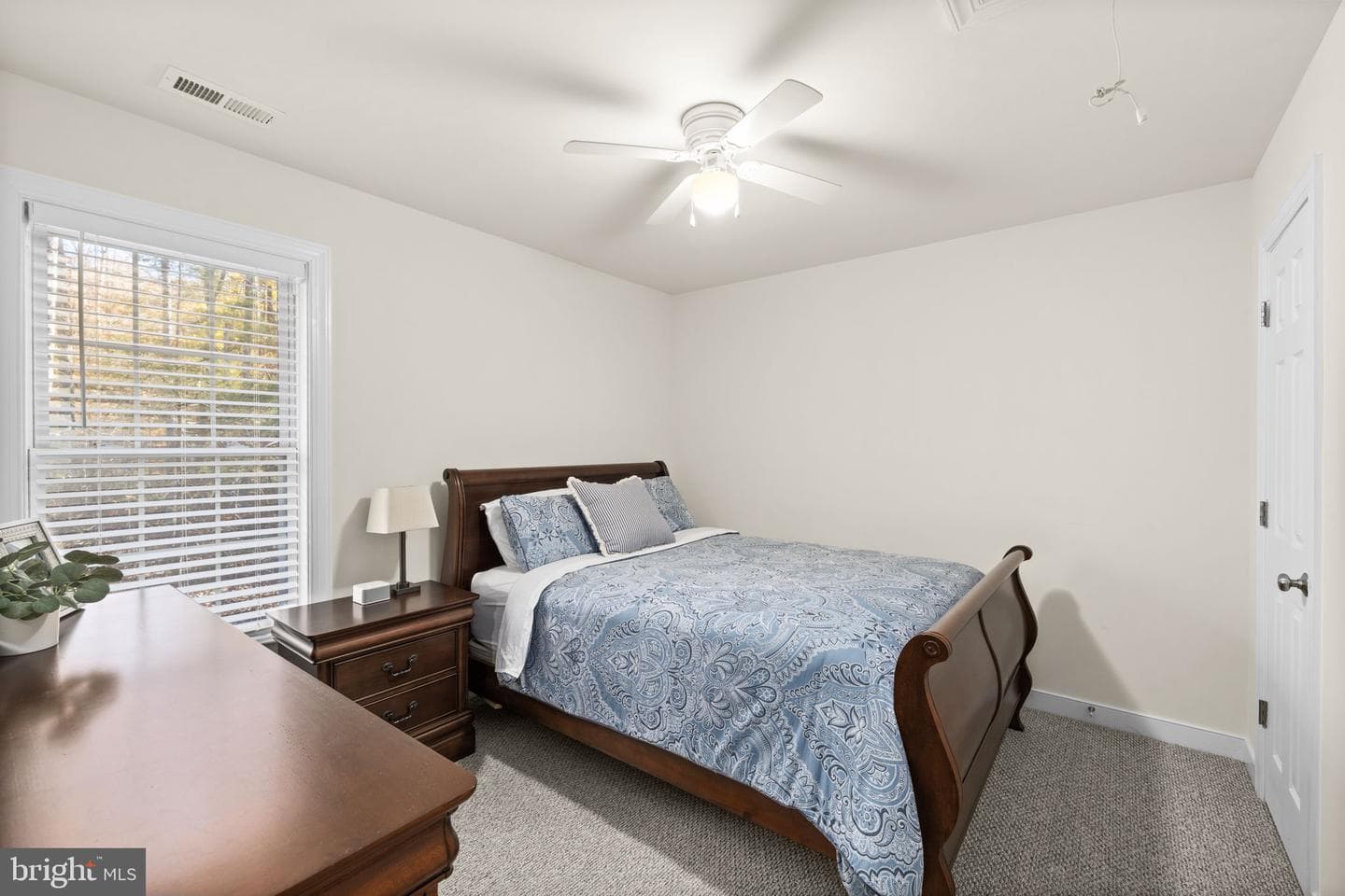 14 Oak Road photo 41