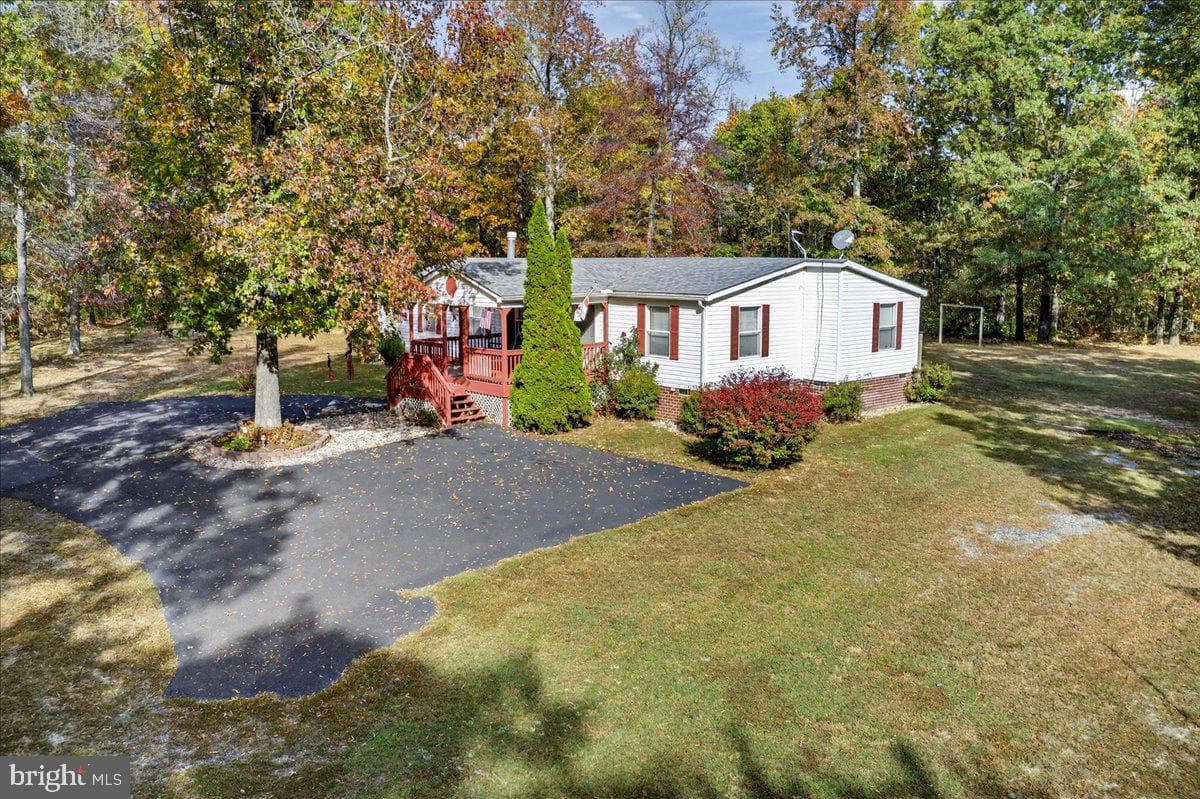 220 Chalklevel Road photo 22