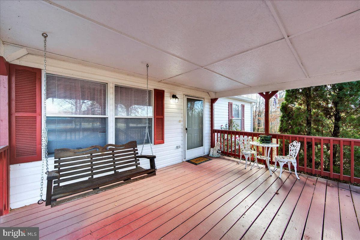 220 Chalklevel Road photo 63