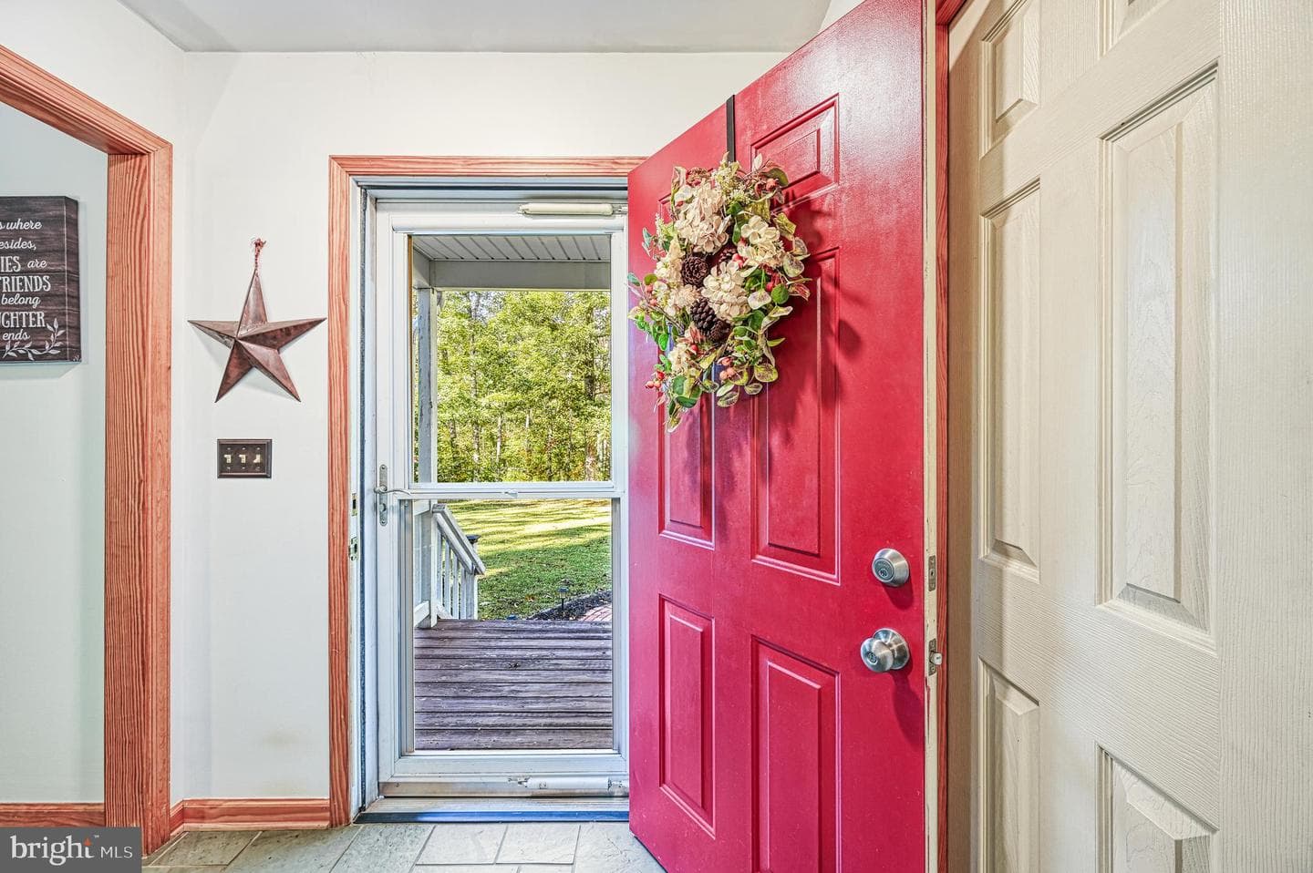 1270 Kennon Road photo 10